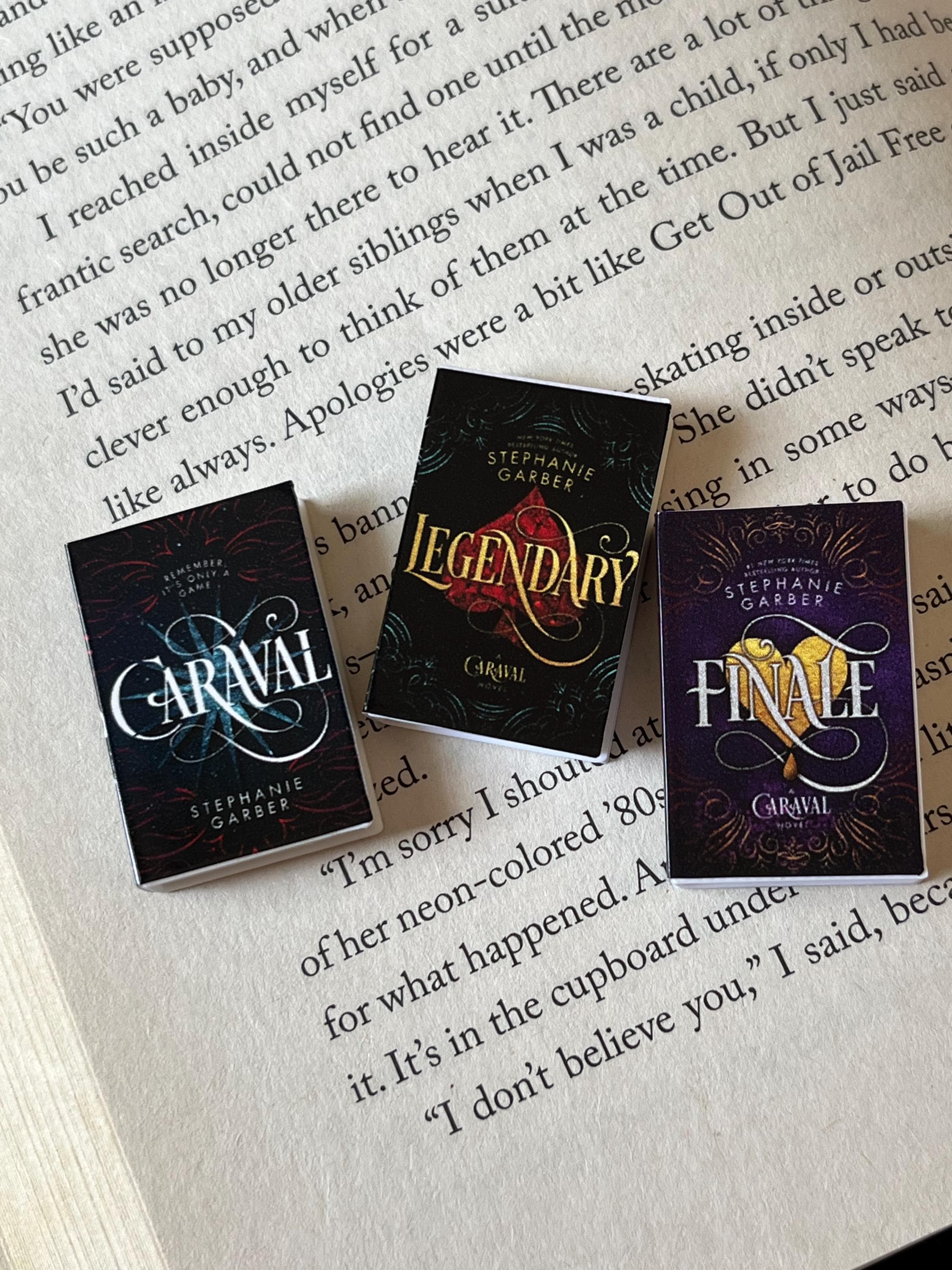 Mini Magnet Caraval Books (set of 3 mini books)