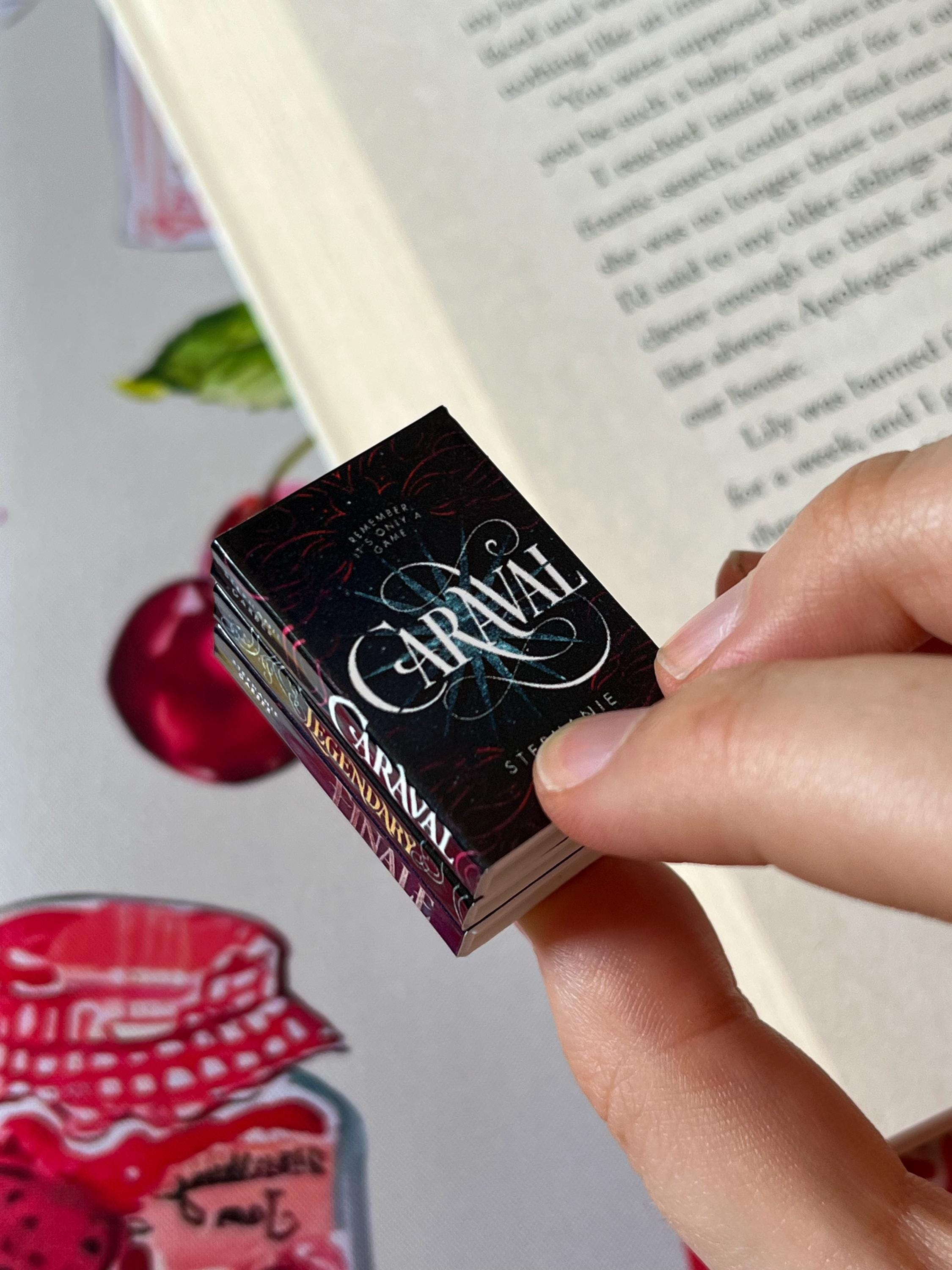 Mini Magnet Caraval Books (set of 3 mini books)