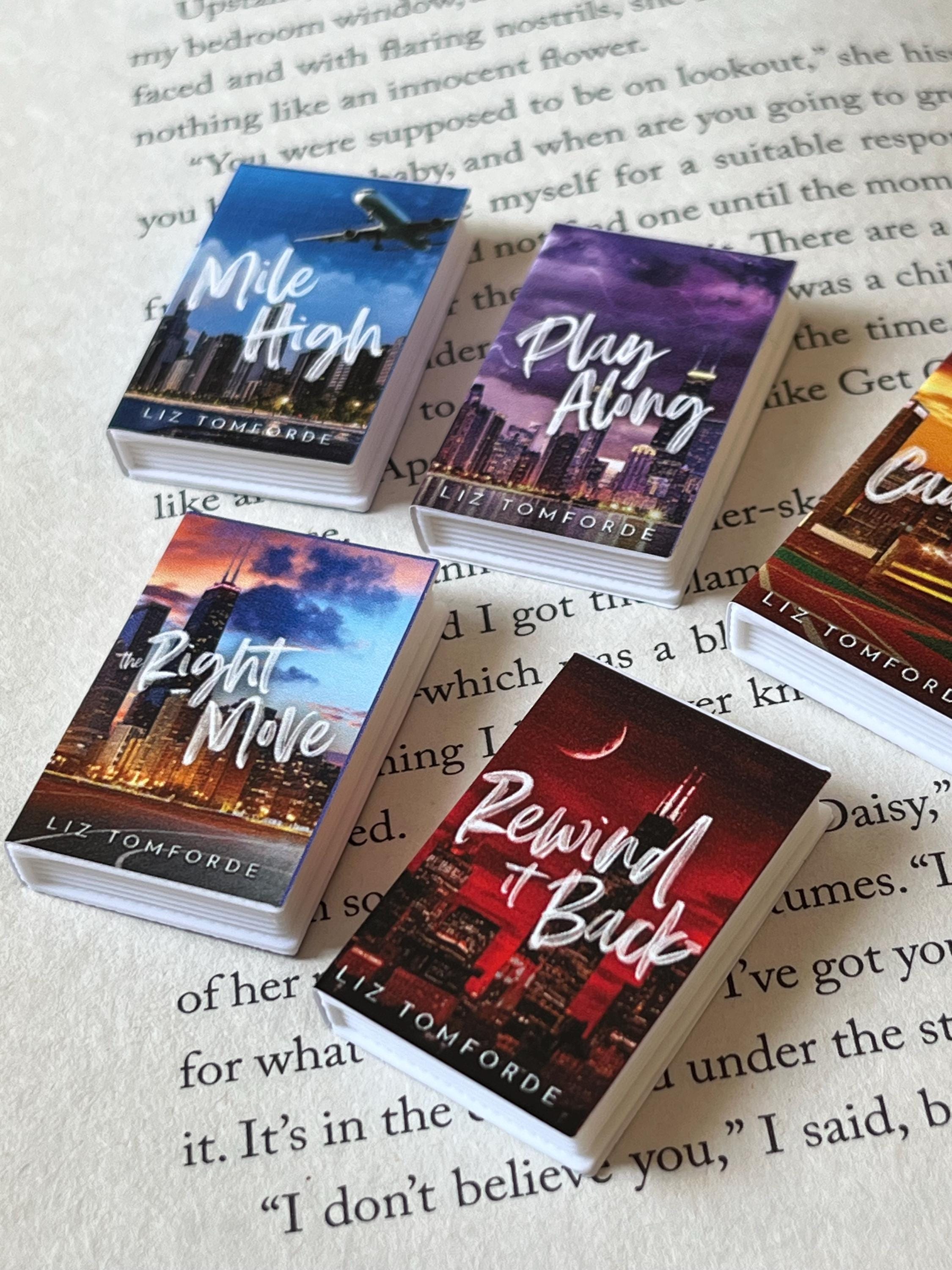 Mini Magnet Windy City Books (set of 5 mini books)