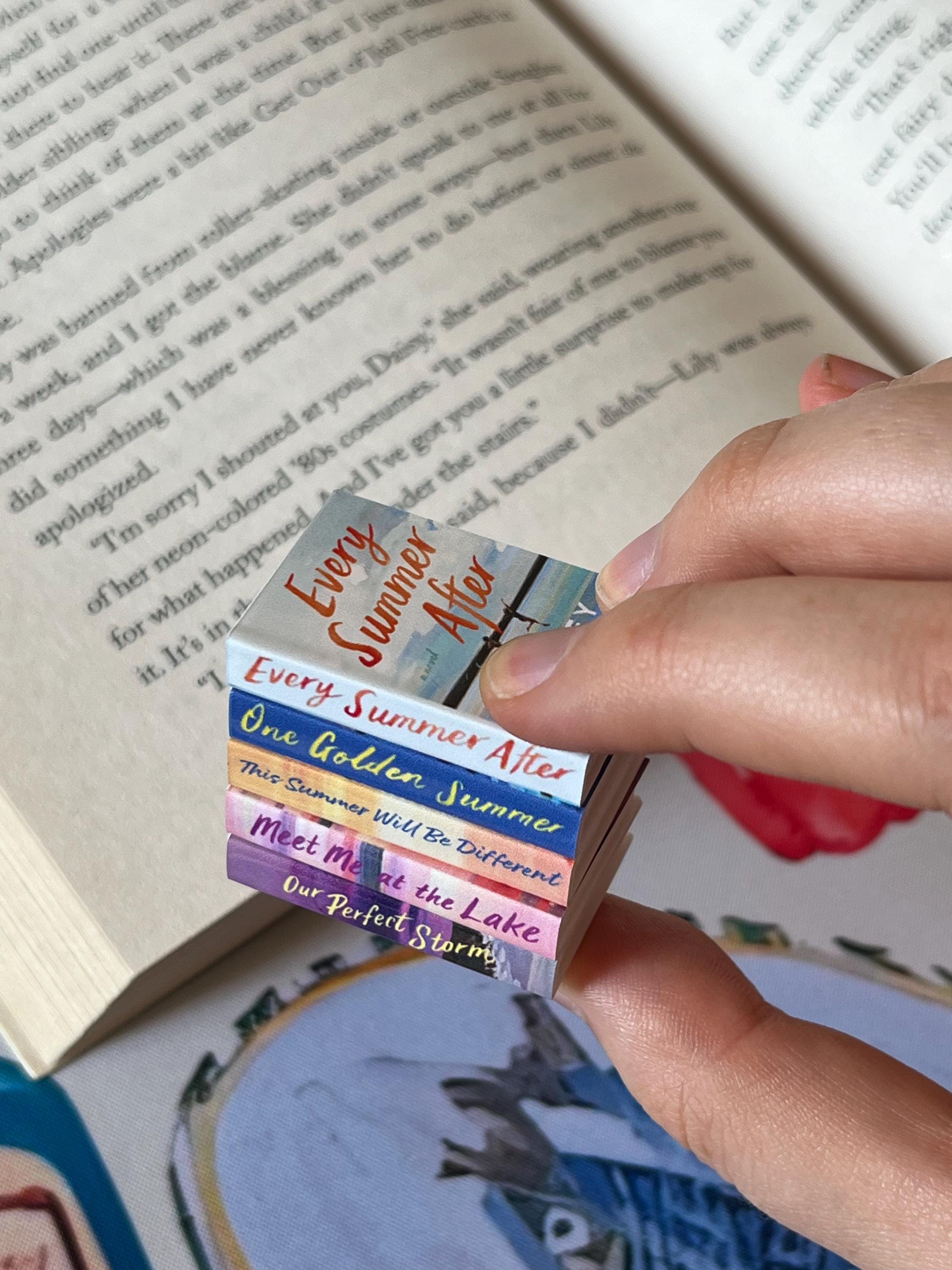 Mini Carley Fortune Books (set of 5 mini books)