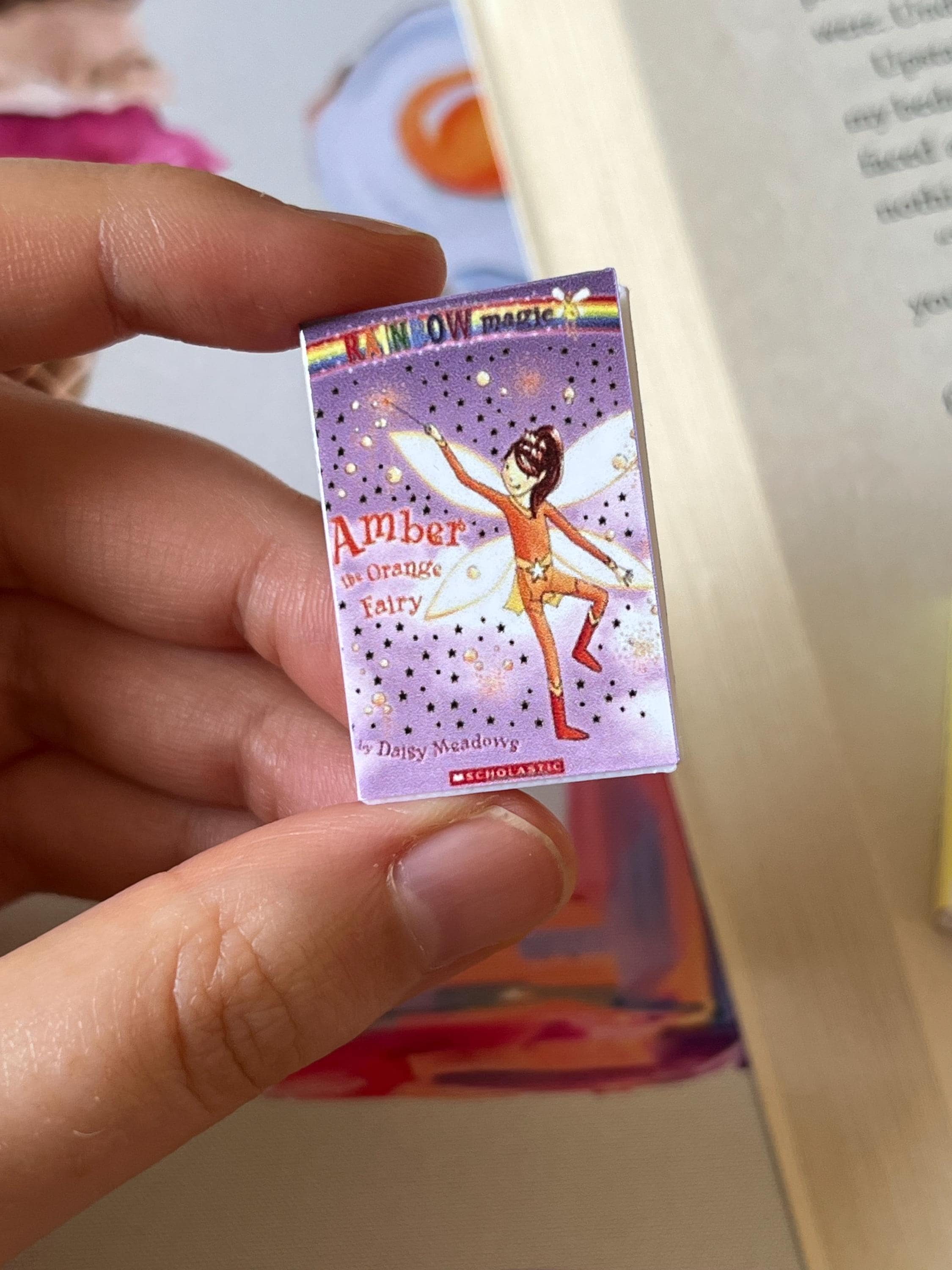 Mini Rainbow Magic Books (set of 6 mini books)