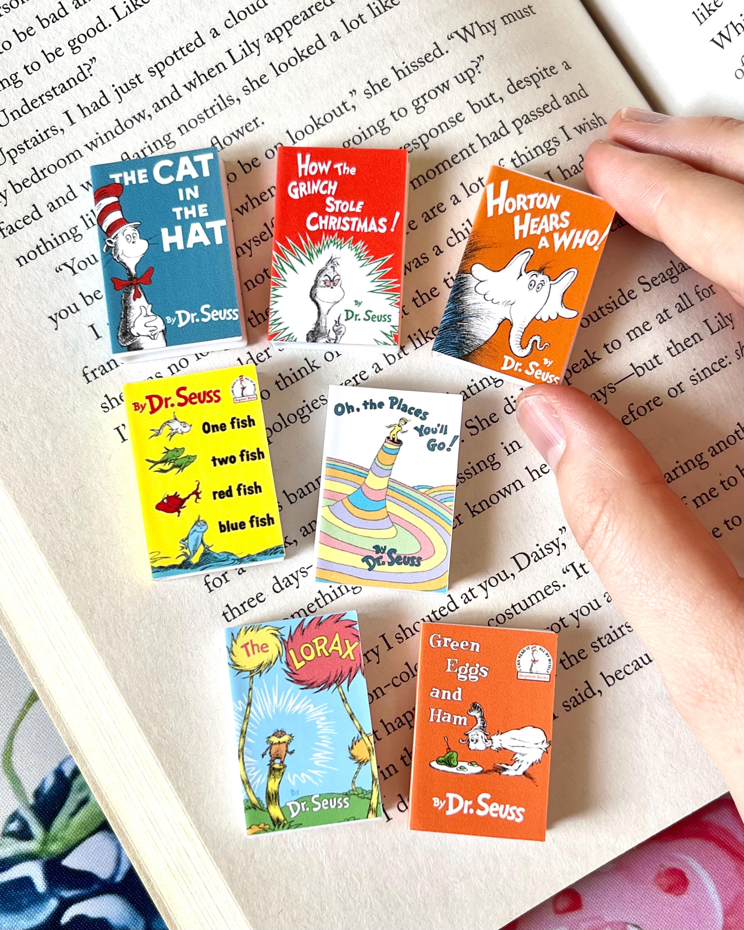 Mini Dr. Suess Books (set of 7 mini books)