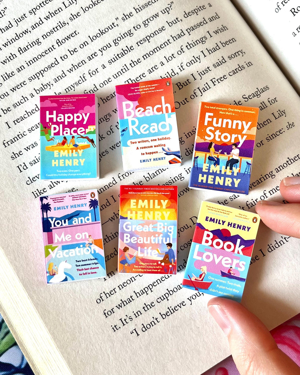 Mini Magnet Emily Henry Books (set of 6 mini books)