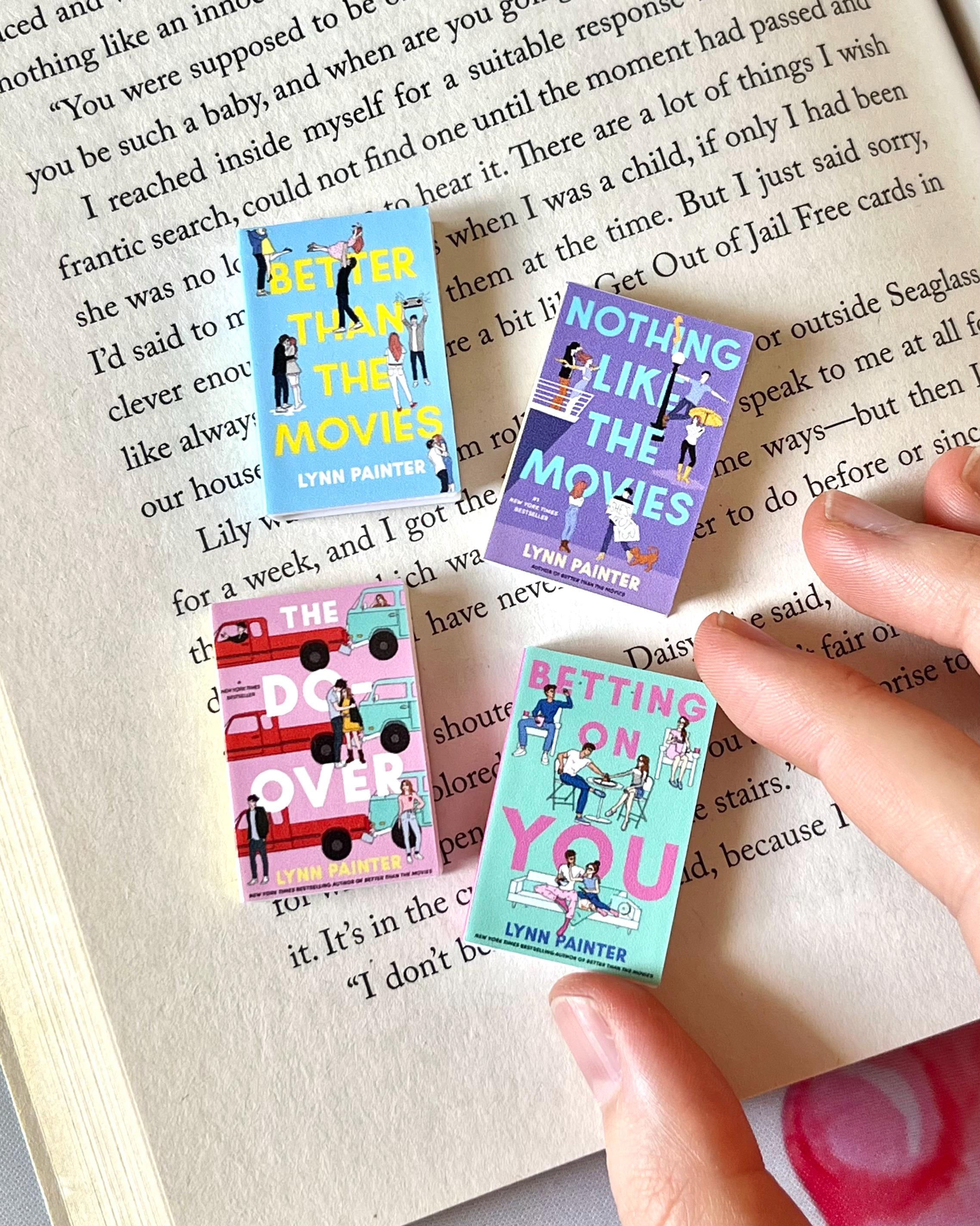 Mini Magnet Lynn Painter Books (set of 4 mini books)