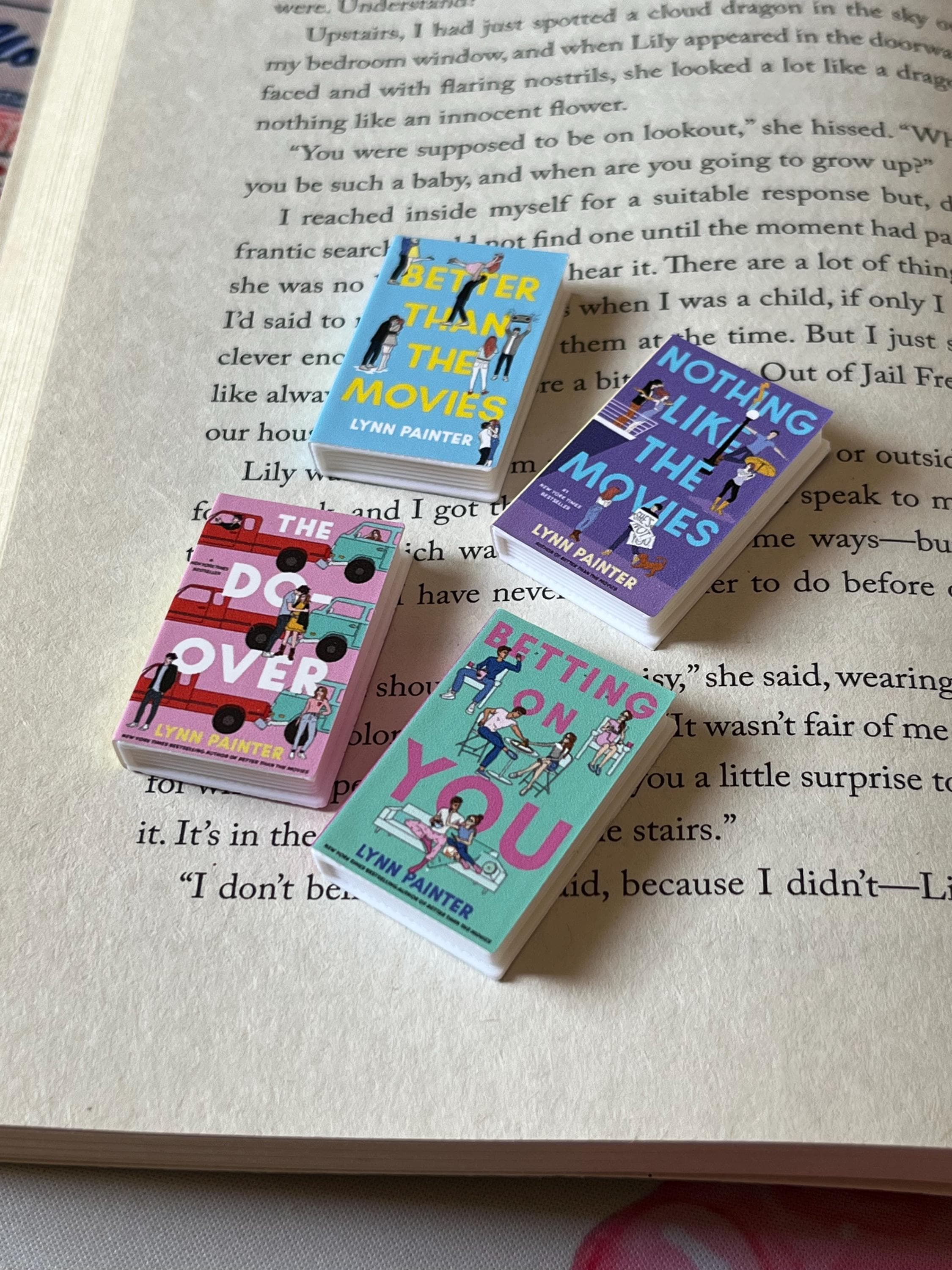 Mini Magnet Lynn Painter Books (set of 4 mini books)