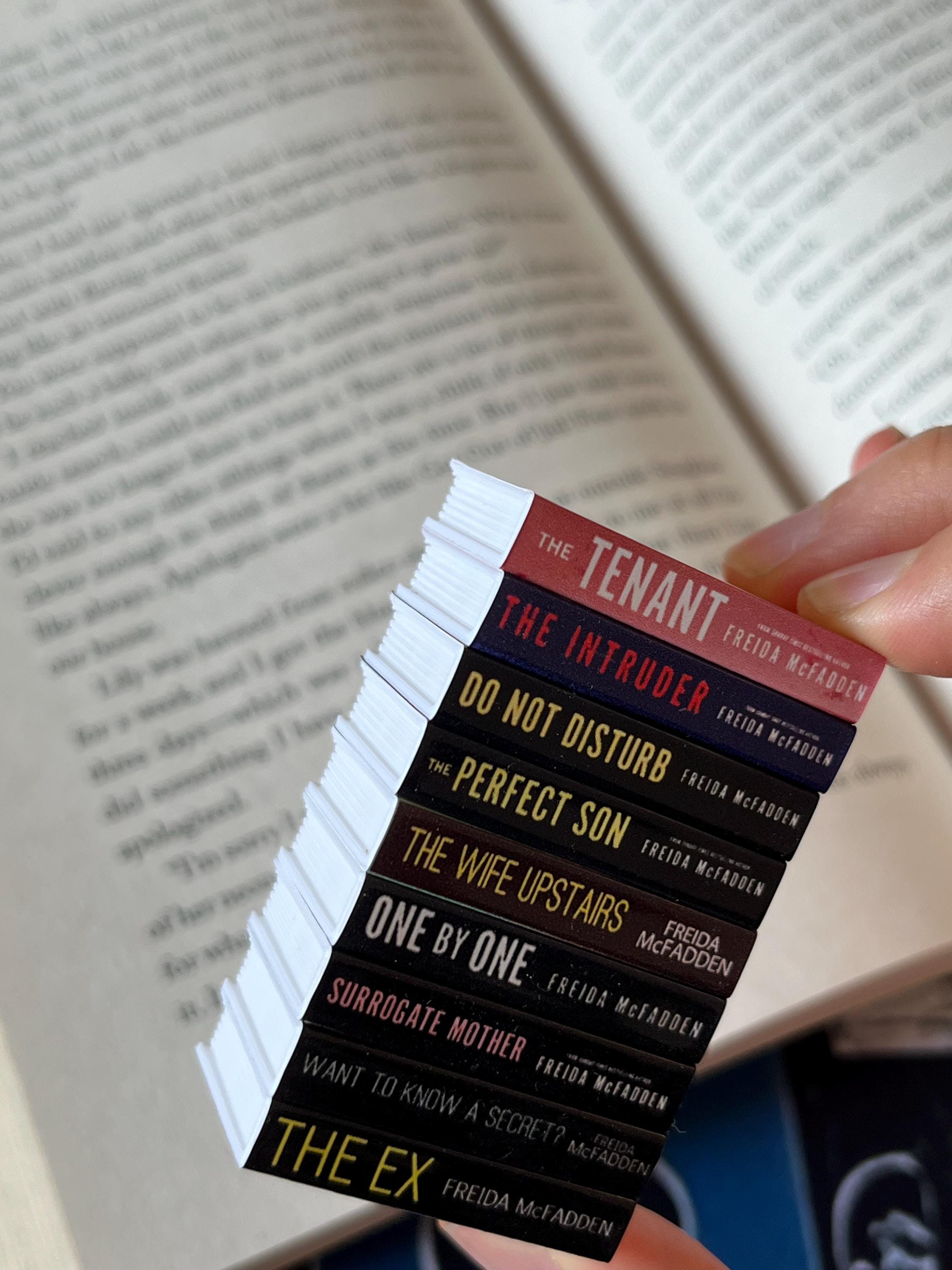 Mini Freida McFadden Books (set of 9 mini books)