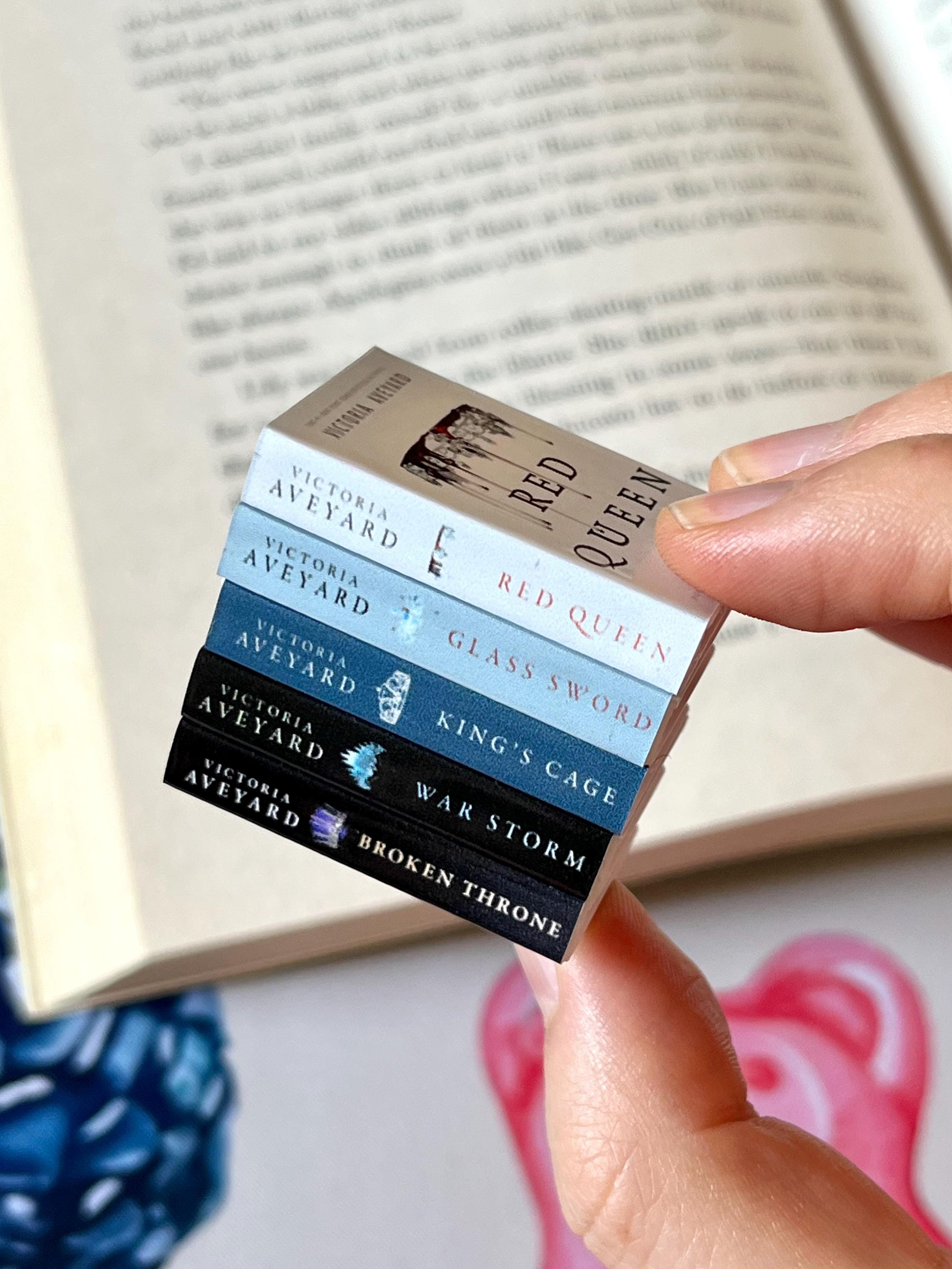 Mini Red Queen Books (set of 5 mini books)