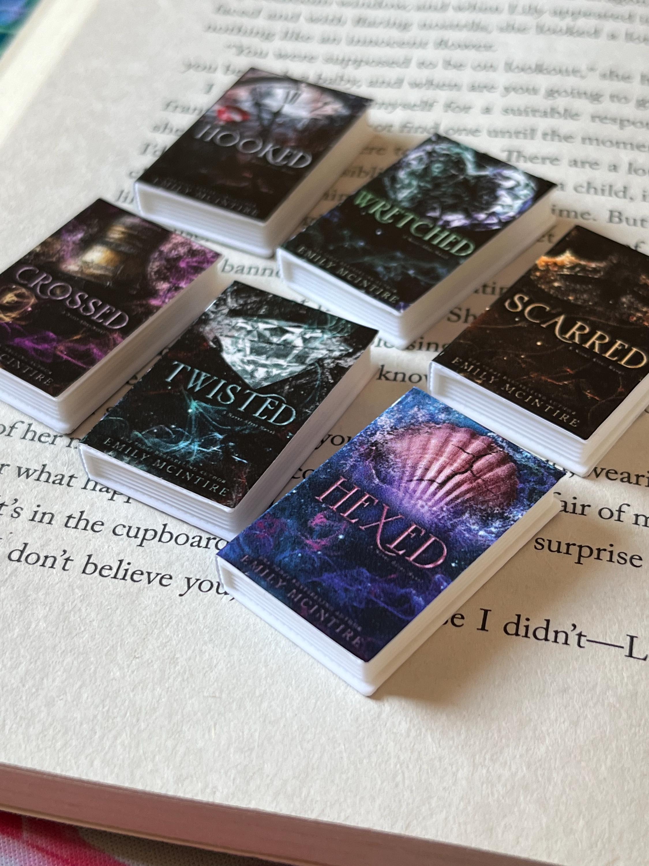 Mini Magnet Never After Books (set of 6 mini books)