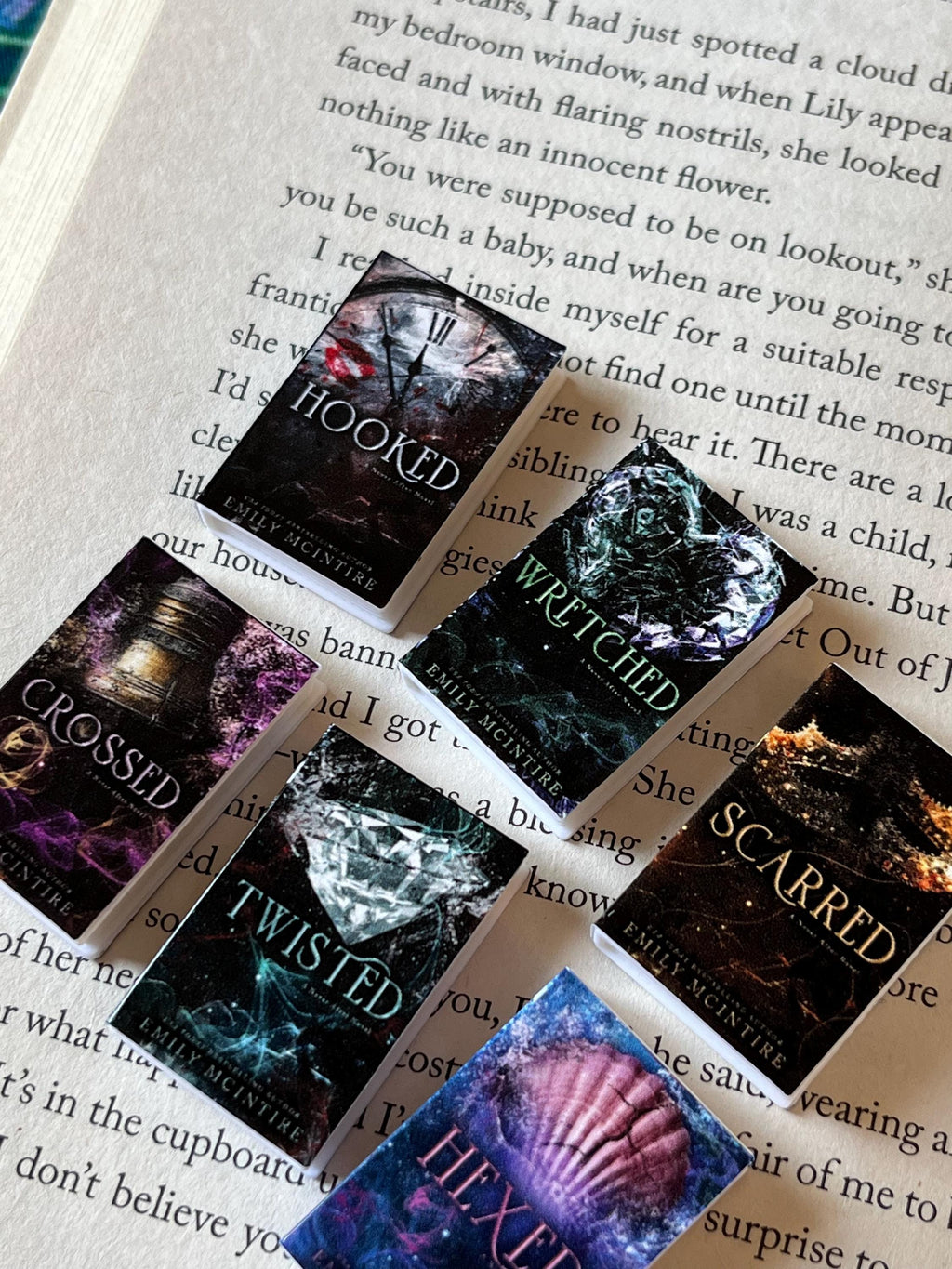 Mini Magnet Never After Books (set of 6 mini books)