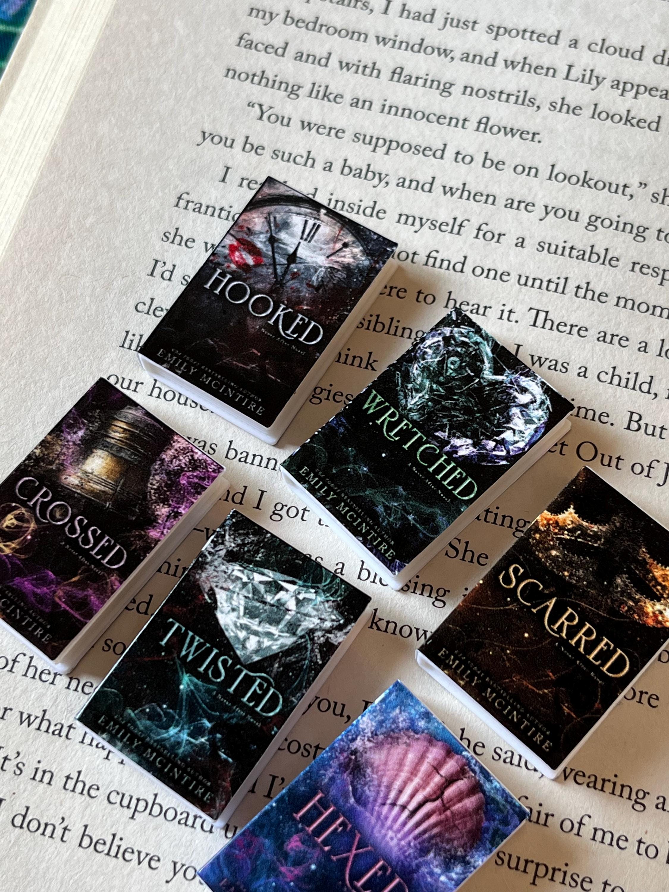 Mini Magnet Never After Books (set of 6 mini books)
