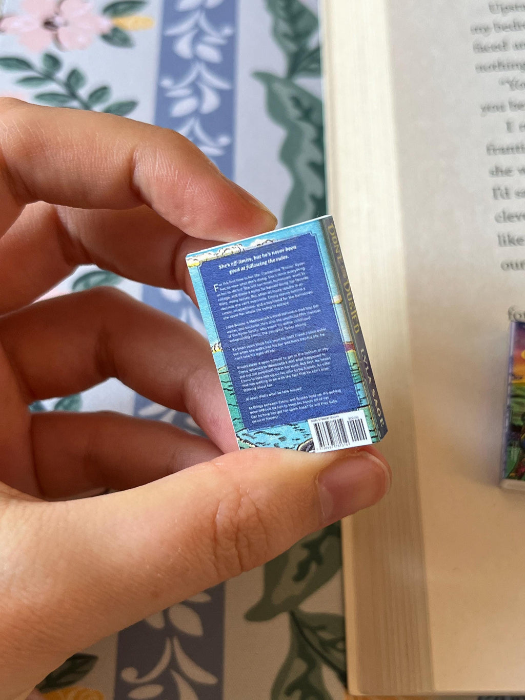 Mini Magnet Done and Dusted Books (set of 4 mini books)