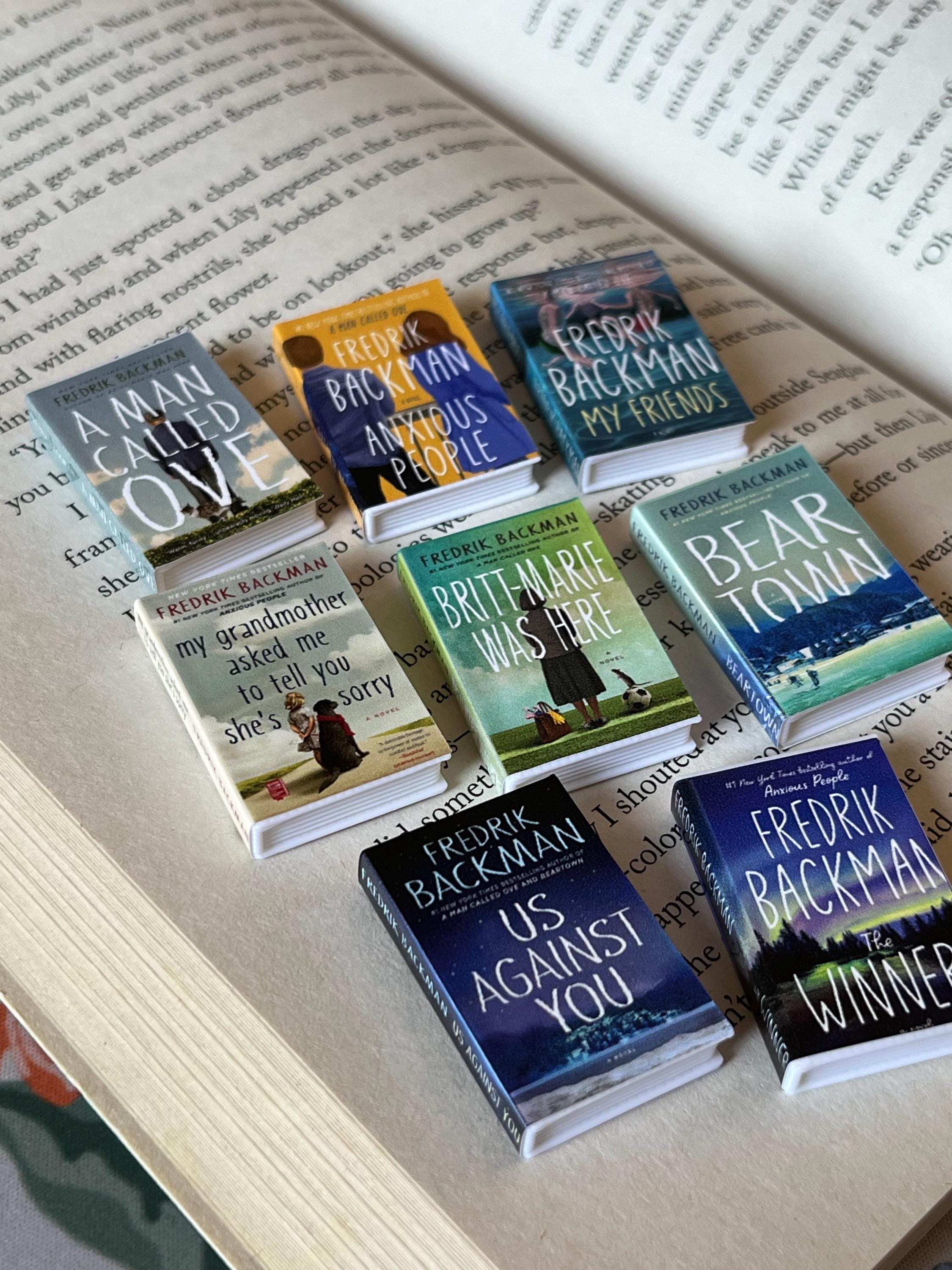Mini Magnet Fredrik Backman Books (set of 8 mini books)