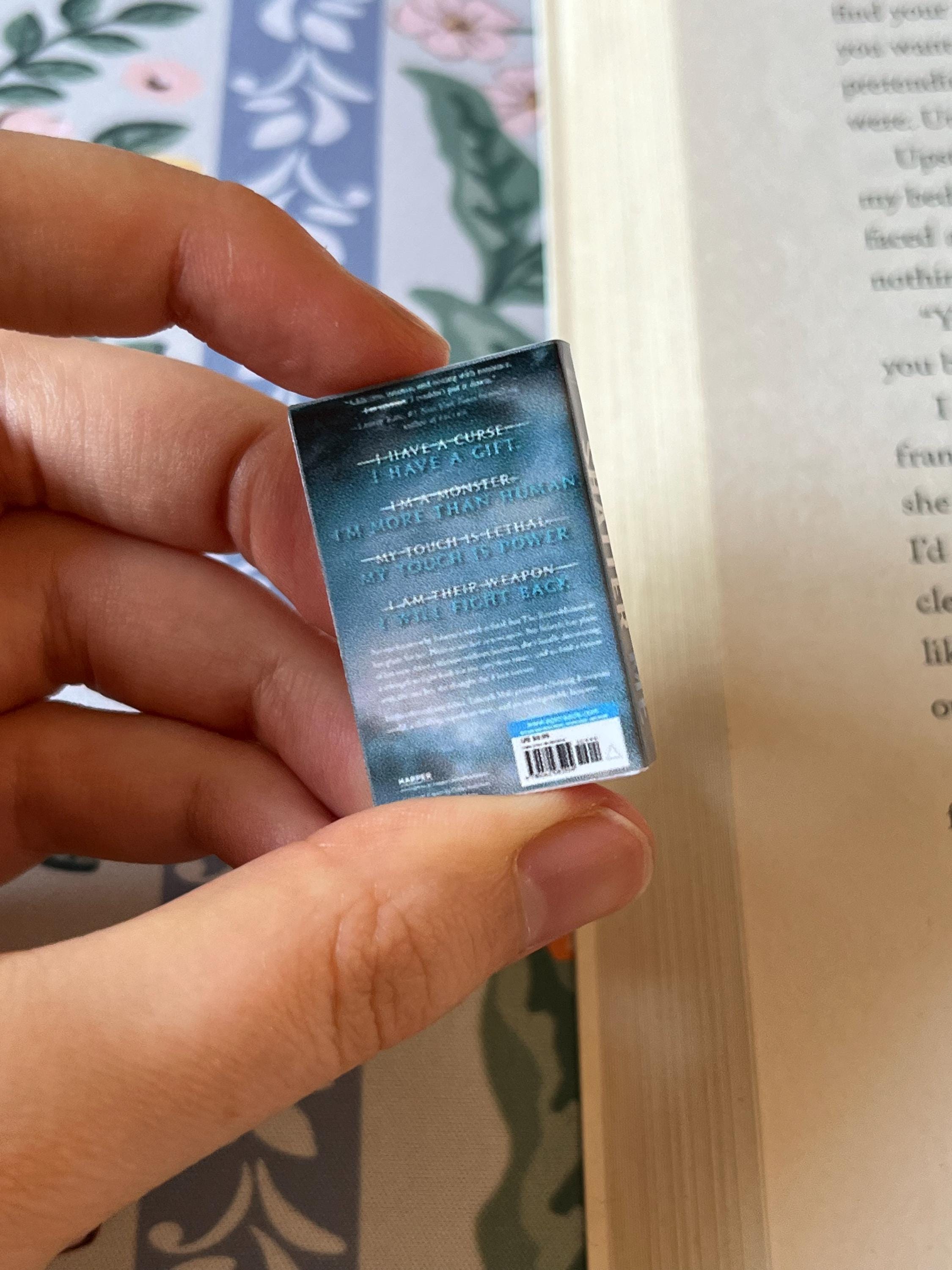 Mini Magnet Shatter Me Books (set of 7 mini books)