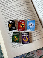 Mini Magnet Hunger Games Books (set of 5 mini books)