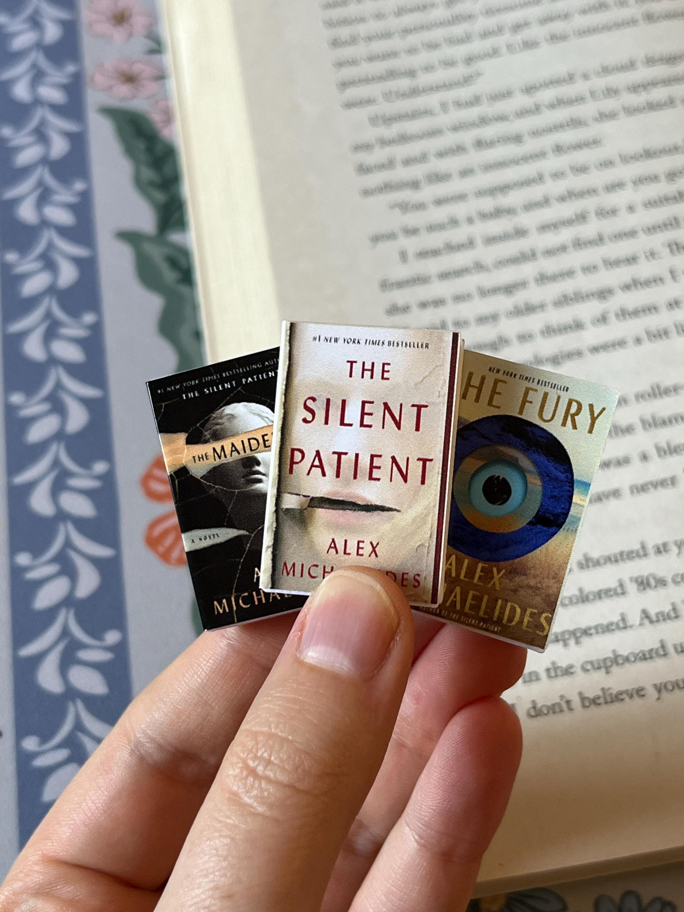Mini Alex Michaelides Books (set of 3 mini books)