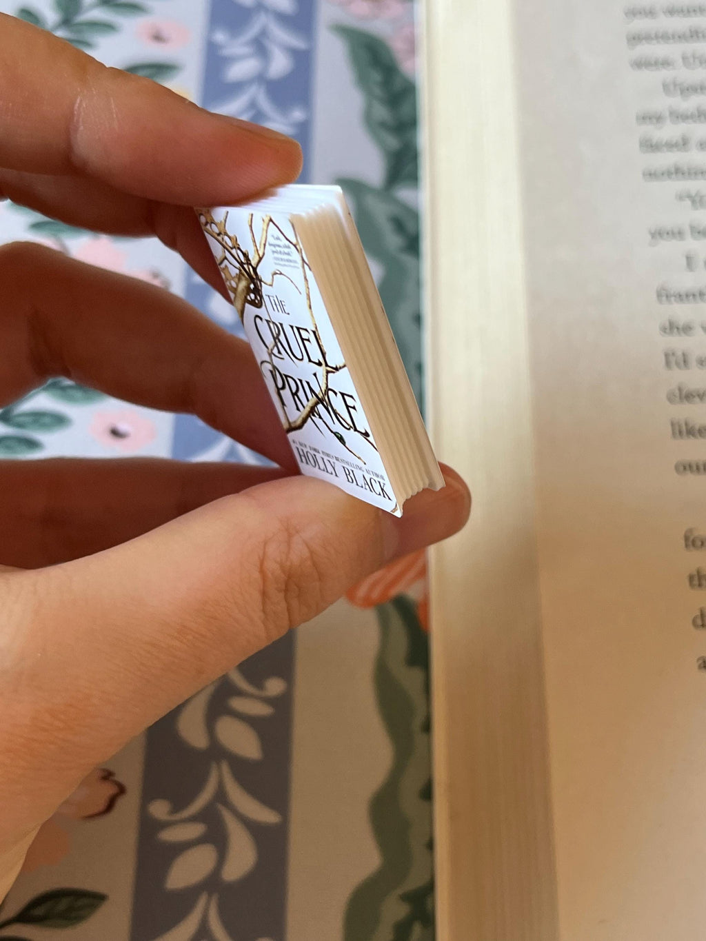 Mini Cruel Prince Books (set of 3 mini books)