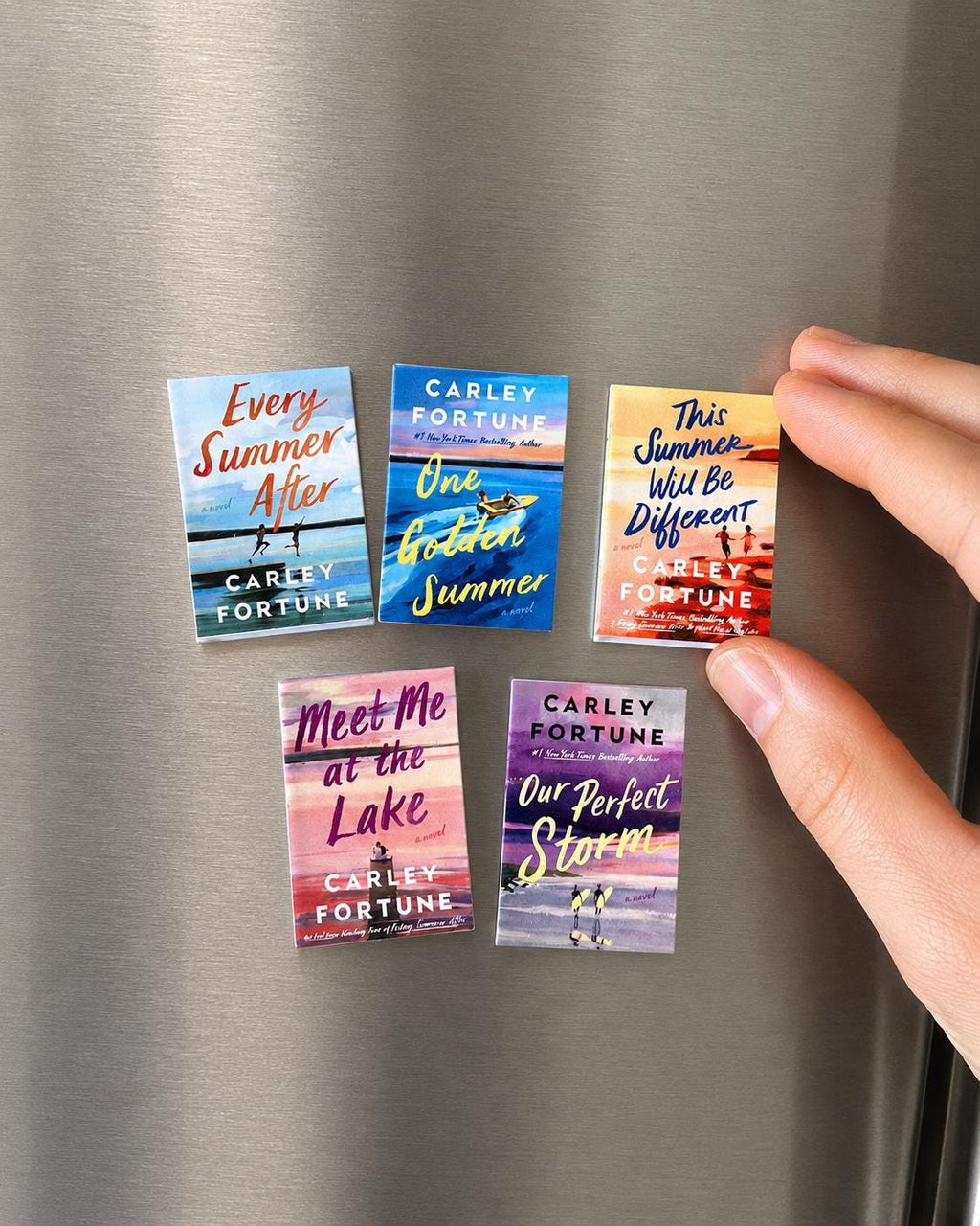 Mini Magnet Carley Fortune Books (set of 5 mini books)