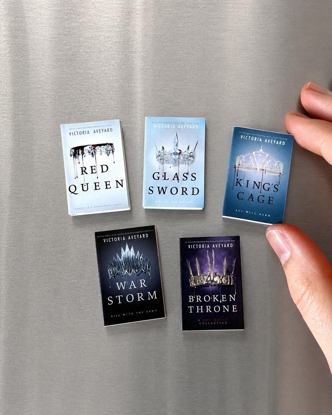 Mini Magnet Red Queen Books (set of 5 mini books)