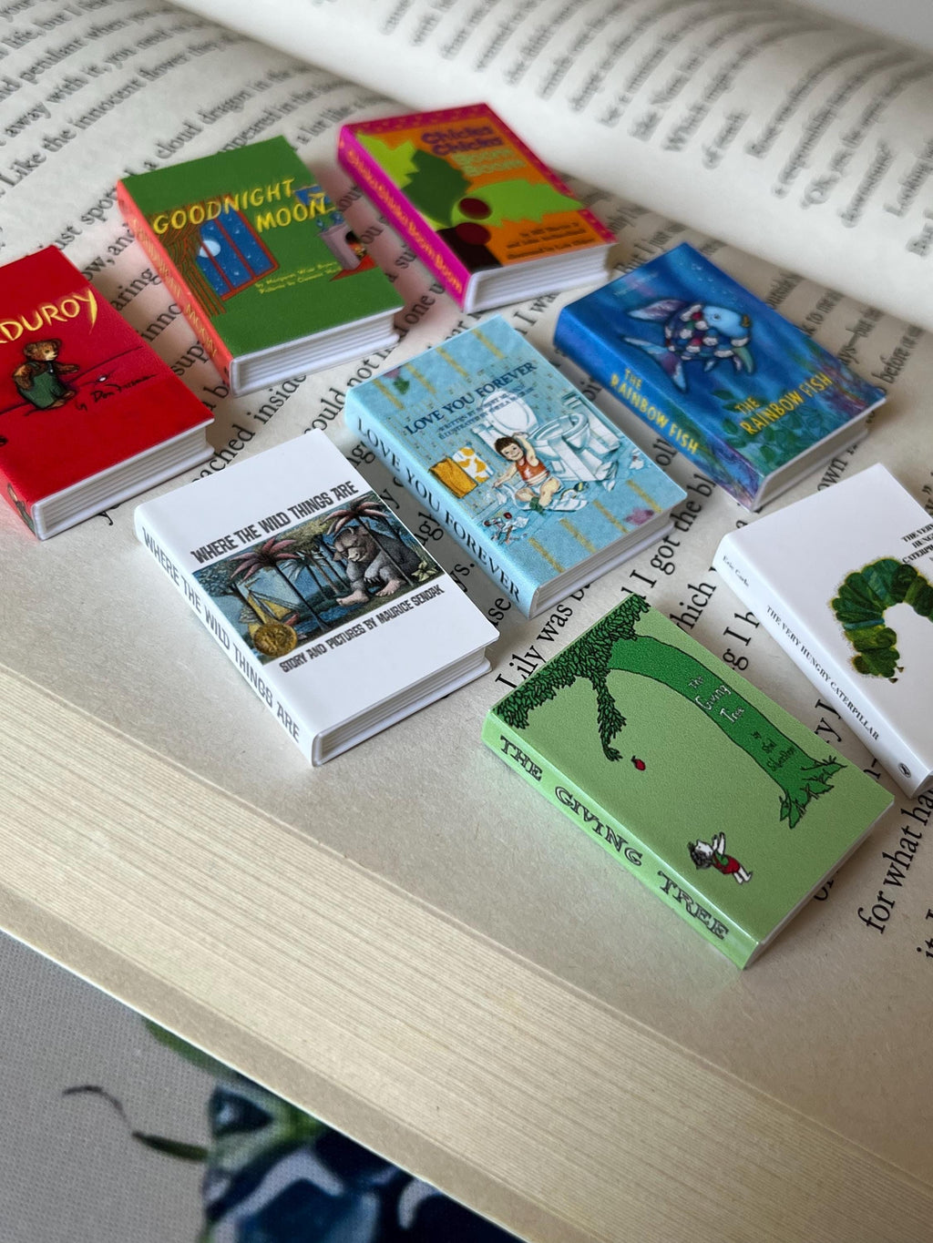 Mini Magnet Children's Books (set of 8 mini books)