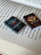 Mini Magnet The Crimson Moth Books (set of 2 mini books)