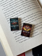Mini Magnet The Crimson Moth Books (set of 2 mini books)