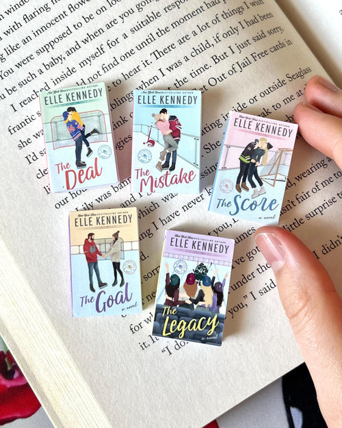 Mini Off Campus Books (set of 5 mini books)