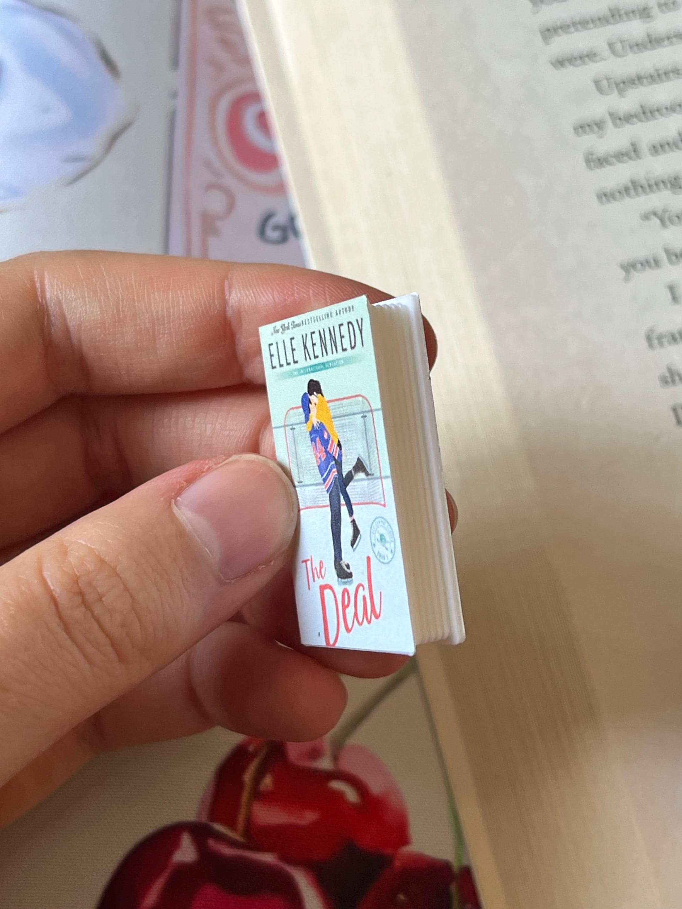Mini Off Campus Books (set of 5 mini books)