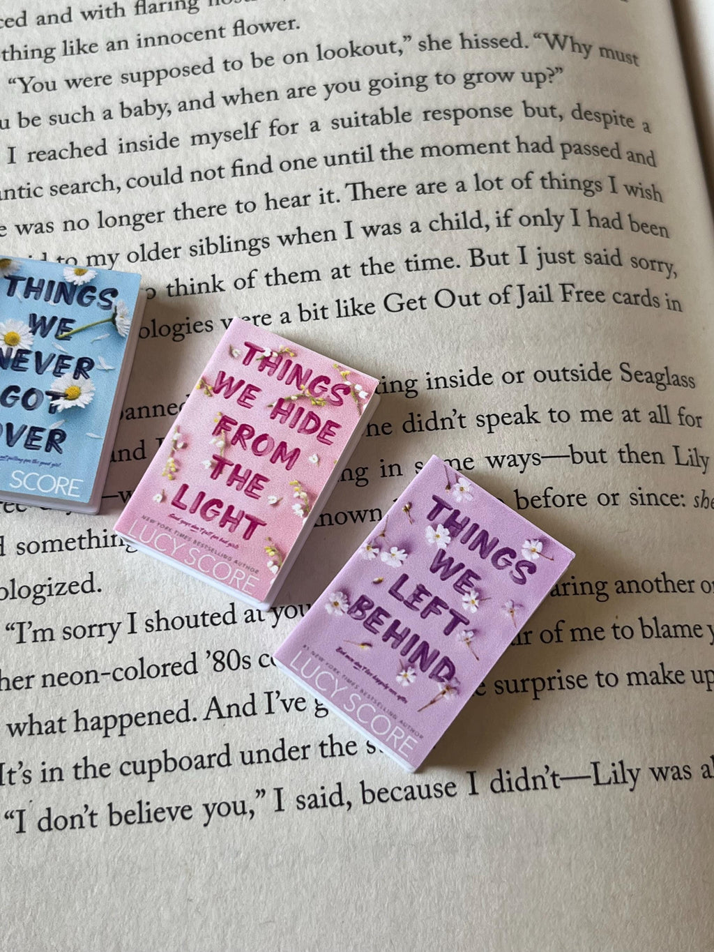 Mini Magnet Knockemout Books (set of 3 mini books)