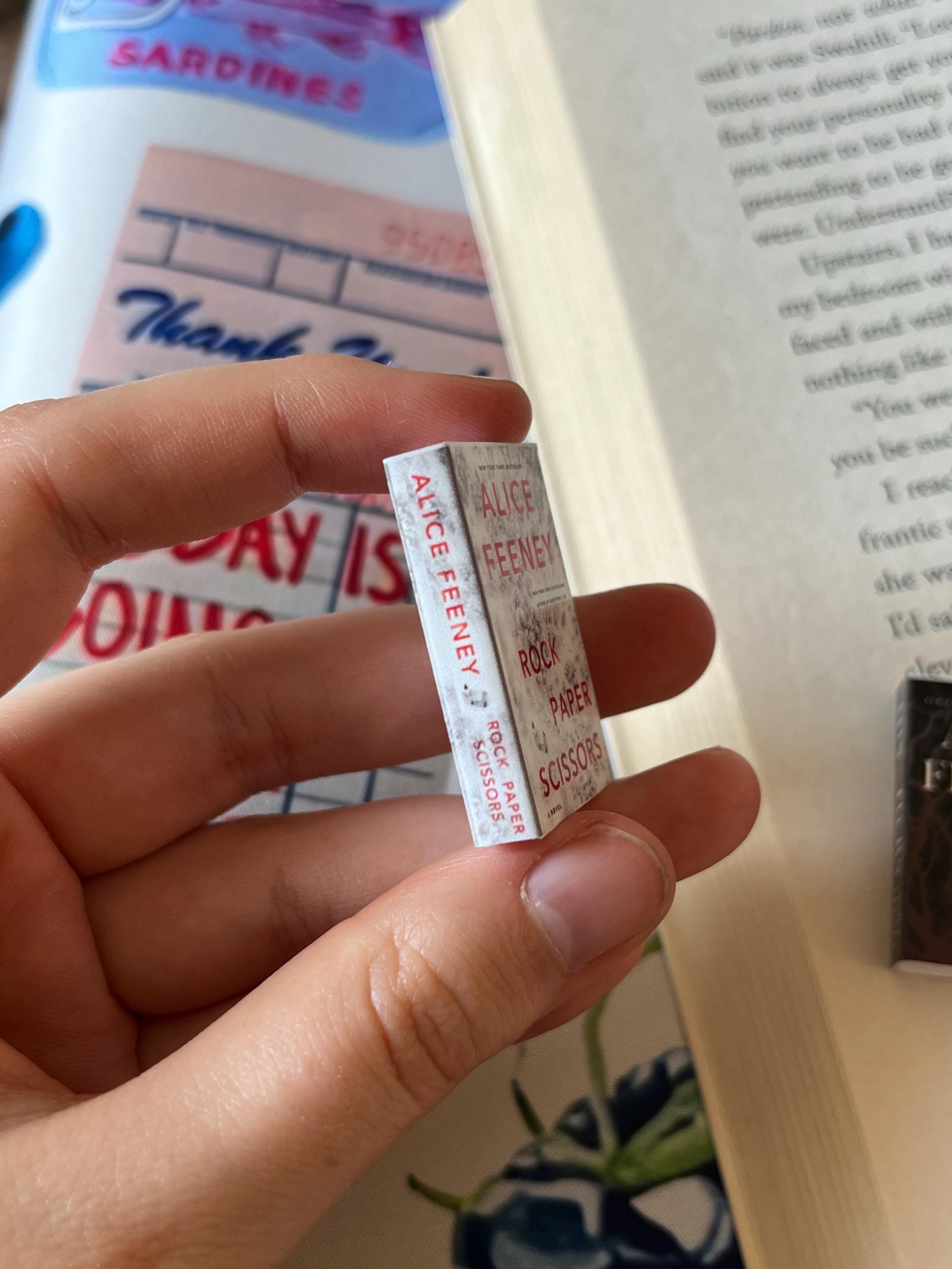 Mini Magnet Alice Feeney Books (set of 6 mini books)