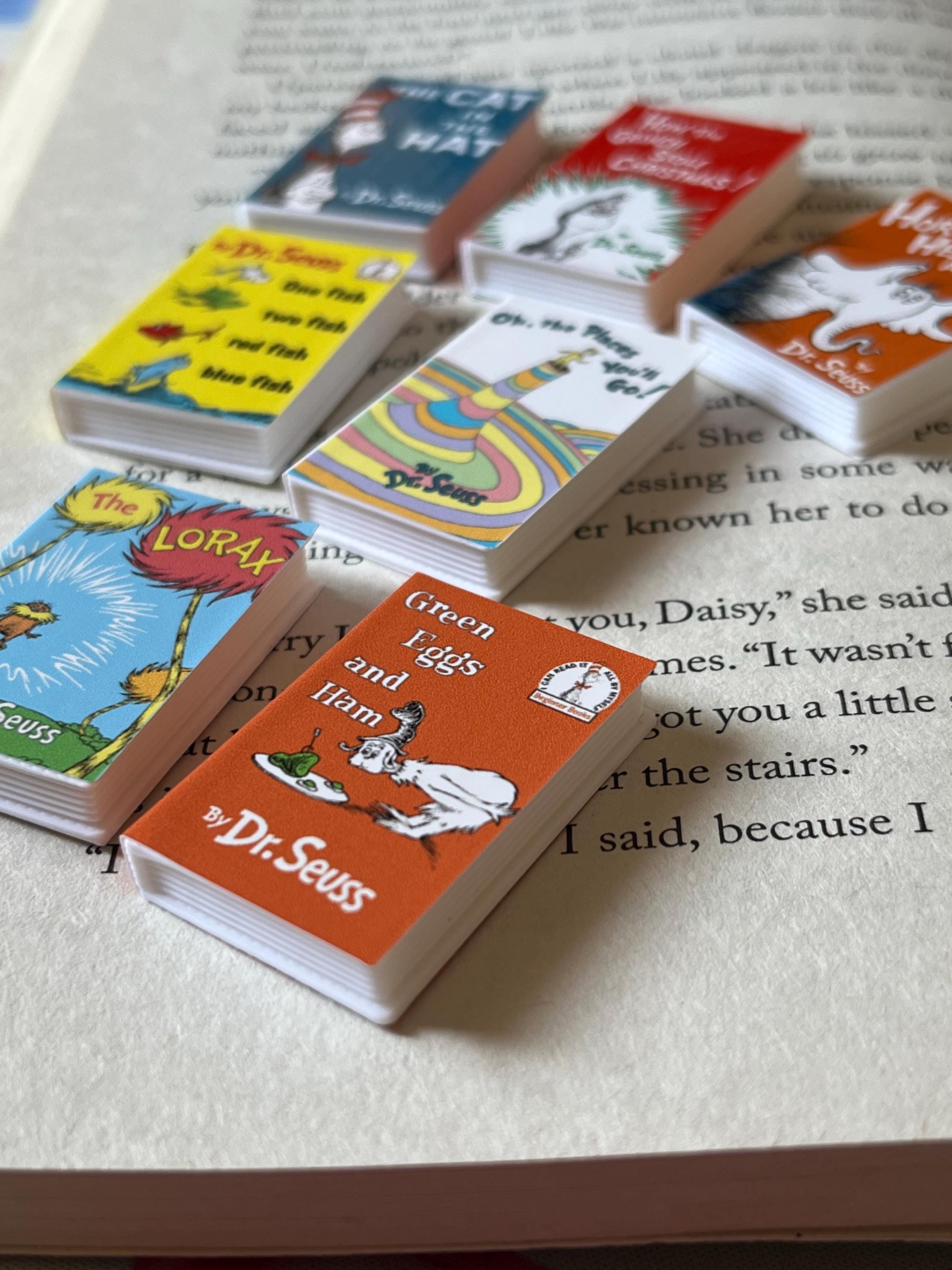 Mini Dr. Suess Books (set of 7 mini books)