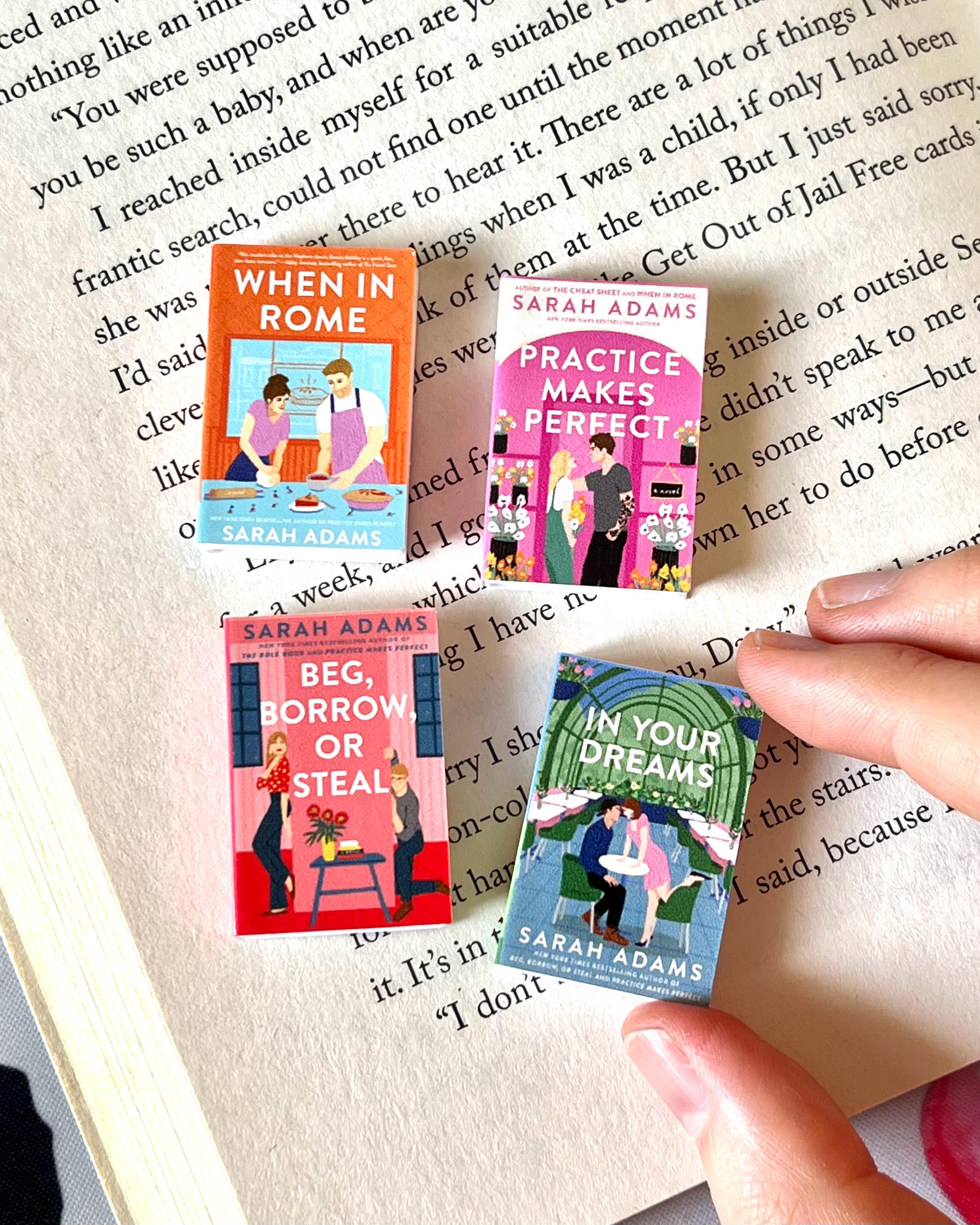 Mini Magnet When in Rome Books (set of 4 mini books)