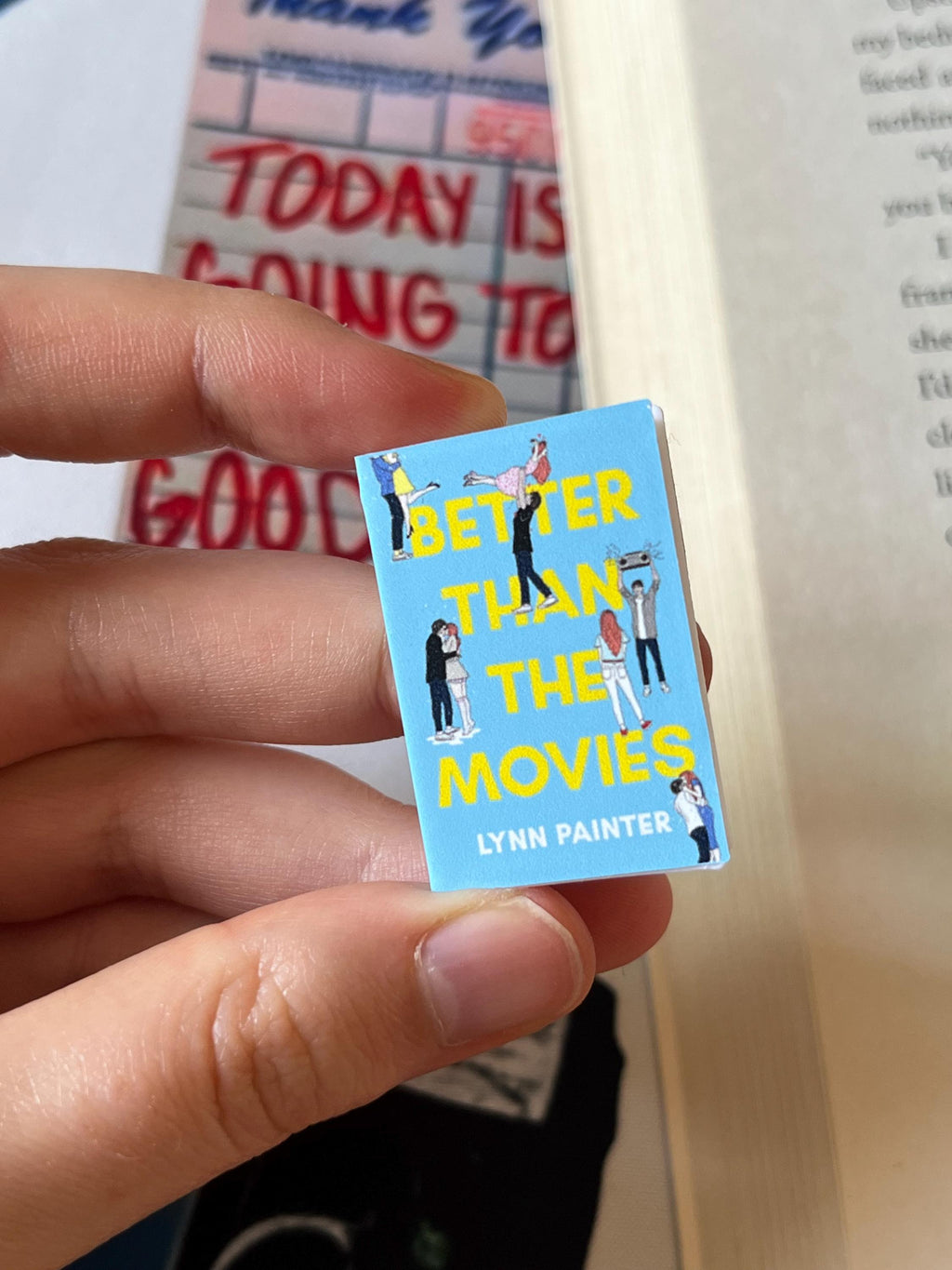 Mini Magnet Lynn Painter Books (set of 4 mini books)
