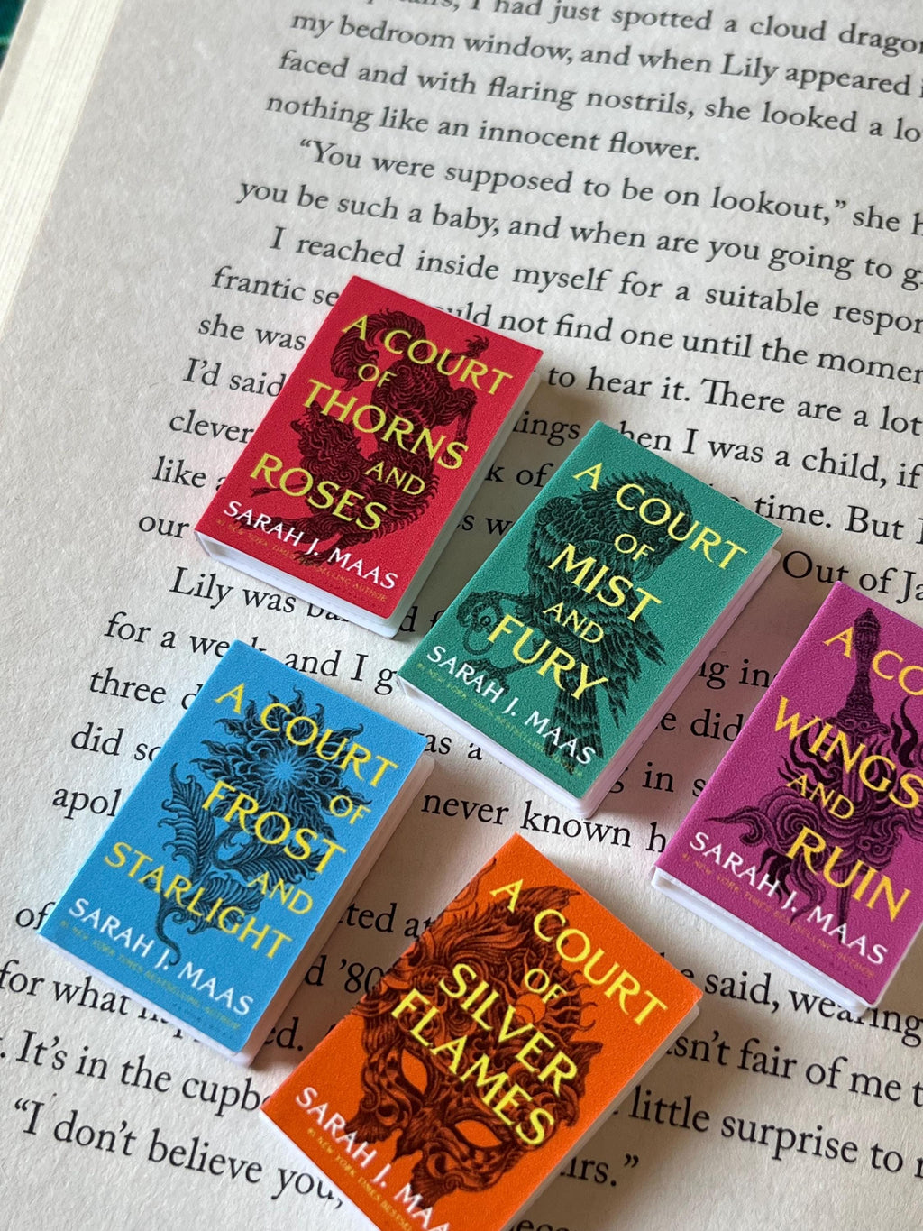 Mini Magnet Fantasy Books (set of 5 mini books)
