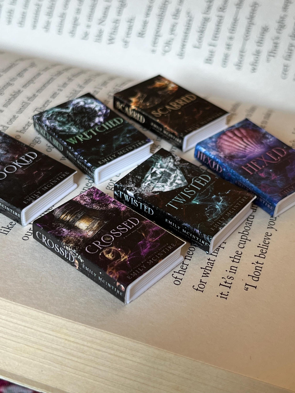 Mini Magnet Never After Books (set of 6 mini books)