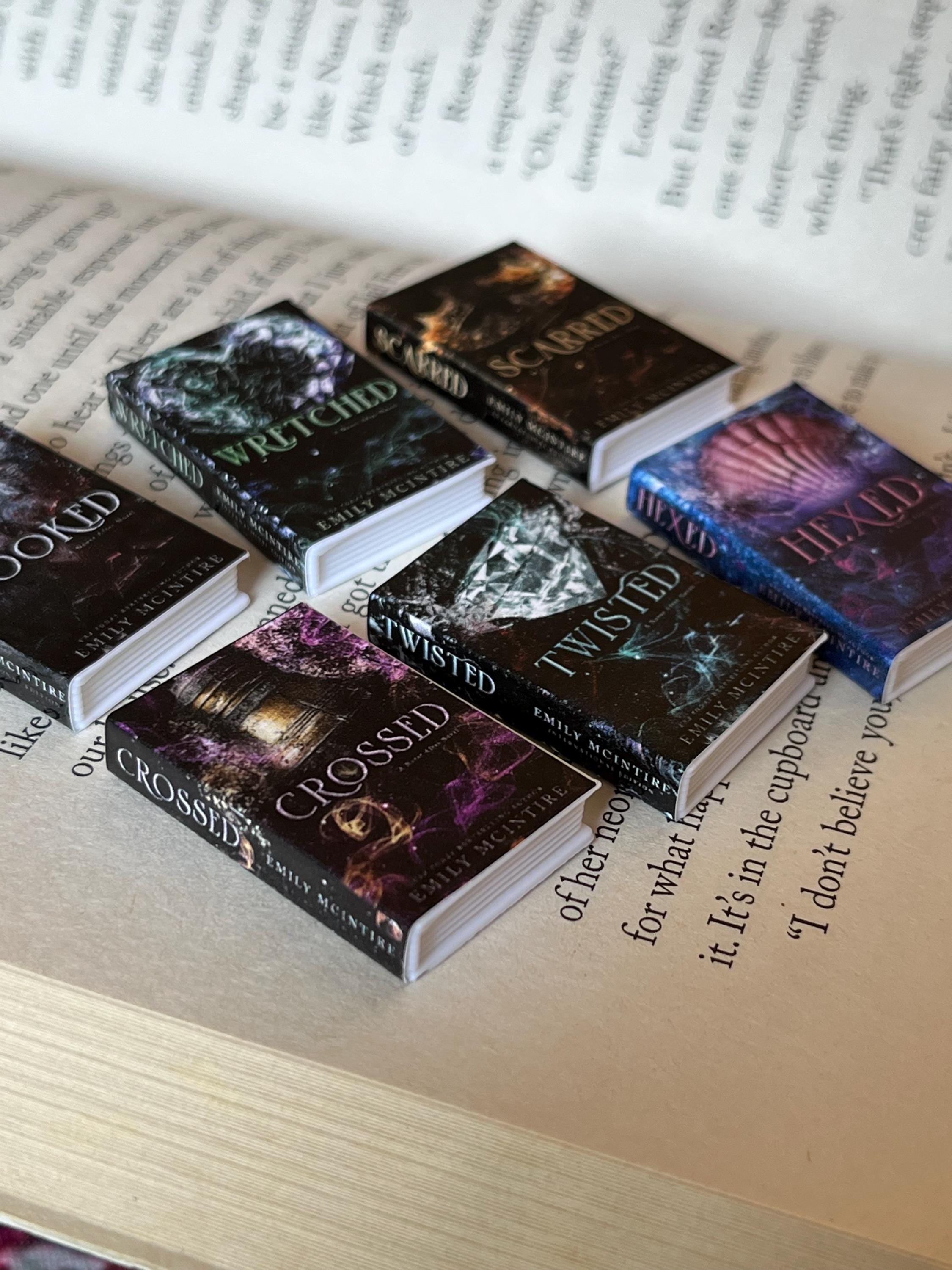 Mini Magnet Never After Books (set of 6 mini books)