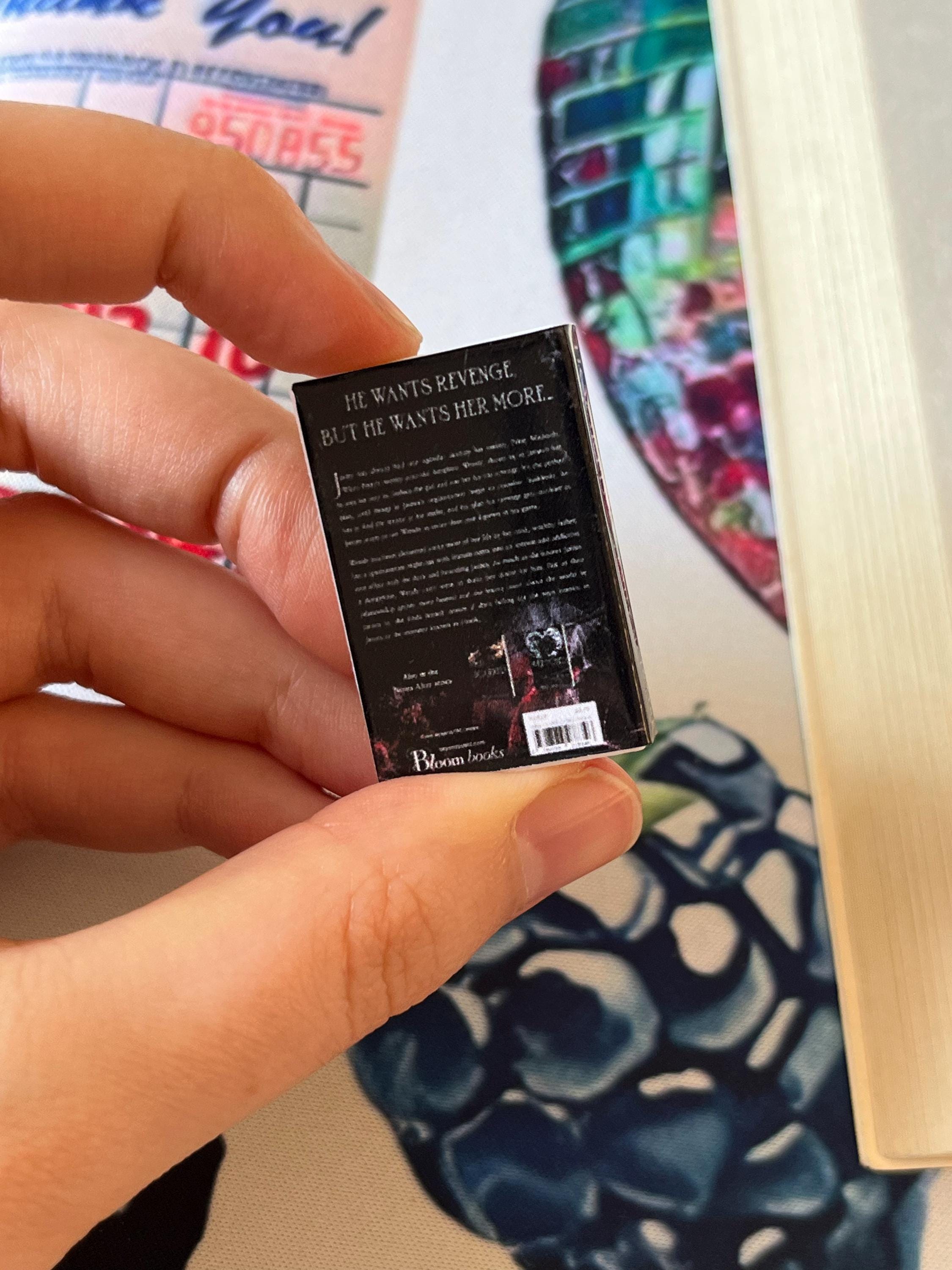 Mini Magnet Never After Books (set of 6 mini books)