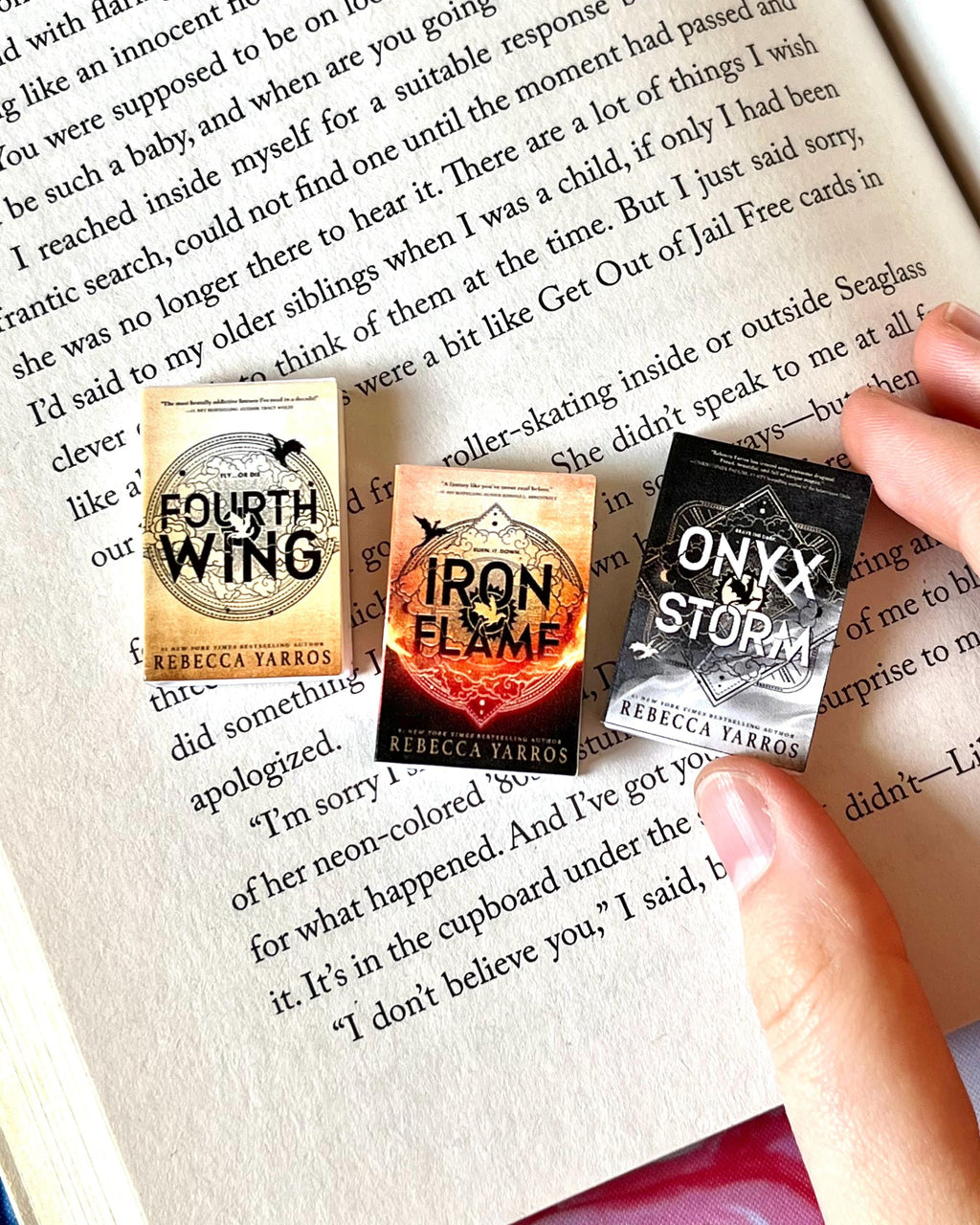 Mini Fourth Wing Books (set of 3 mini books)