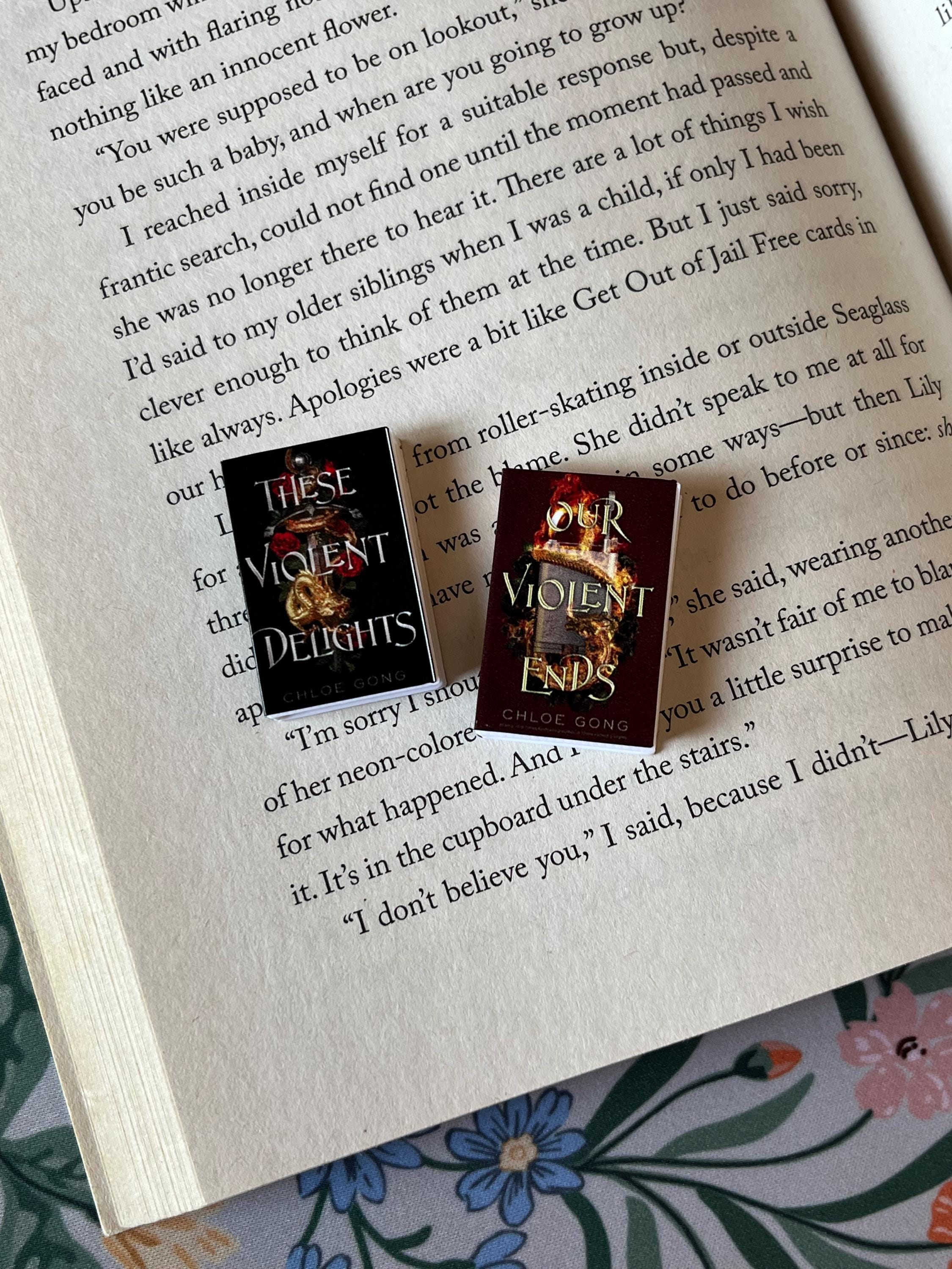 Mini Secret Shanghai Books (set of 2 mini books)