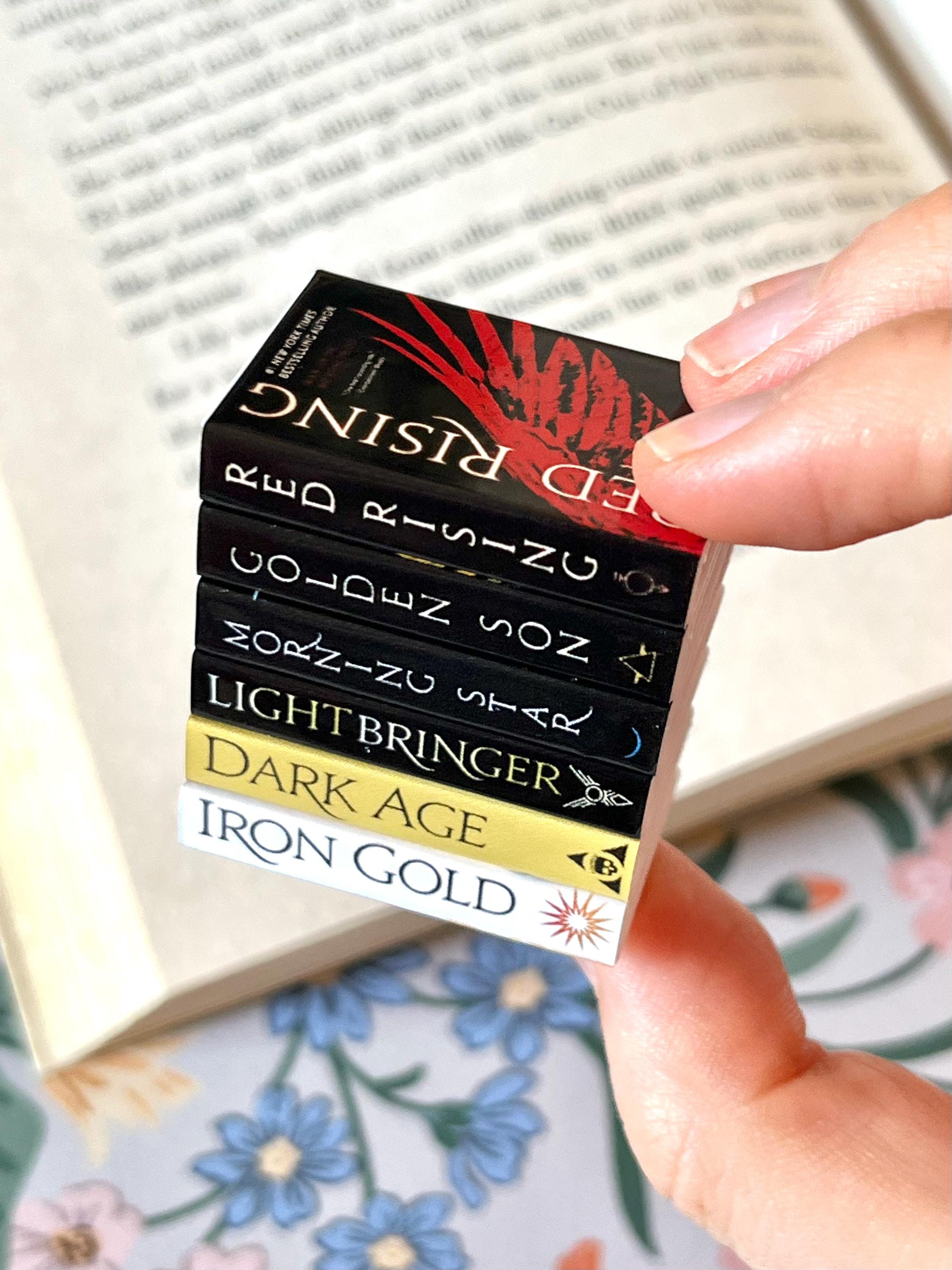 Mini Red Rising Books (set of 6 mini books)