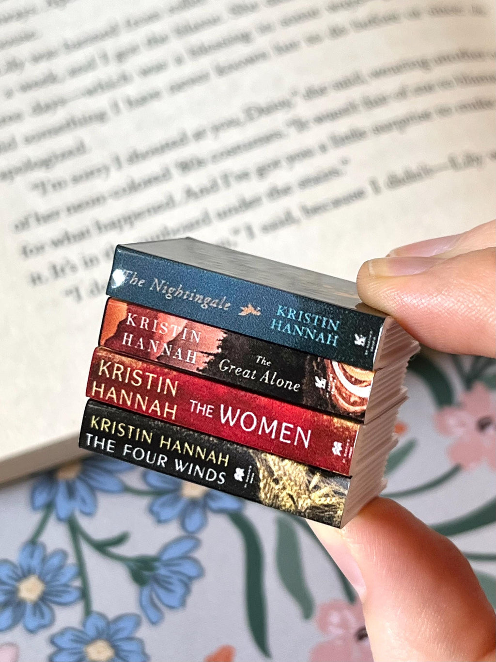 Mini Magnet Kristin Hannah Books (set of 4 mini books)