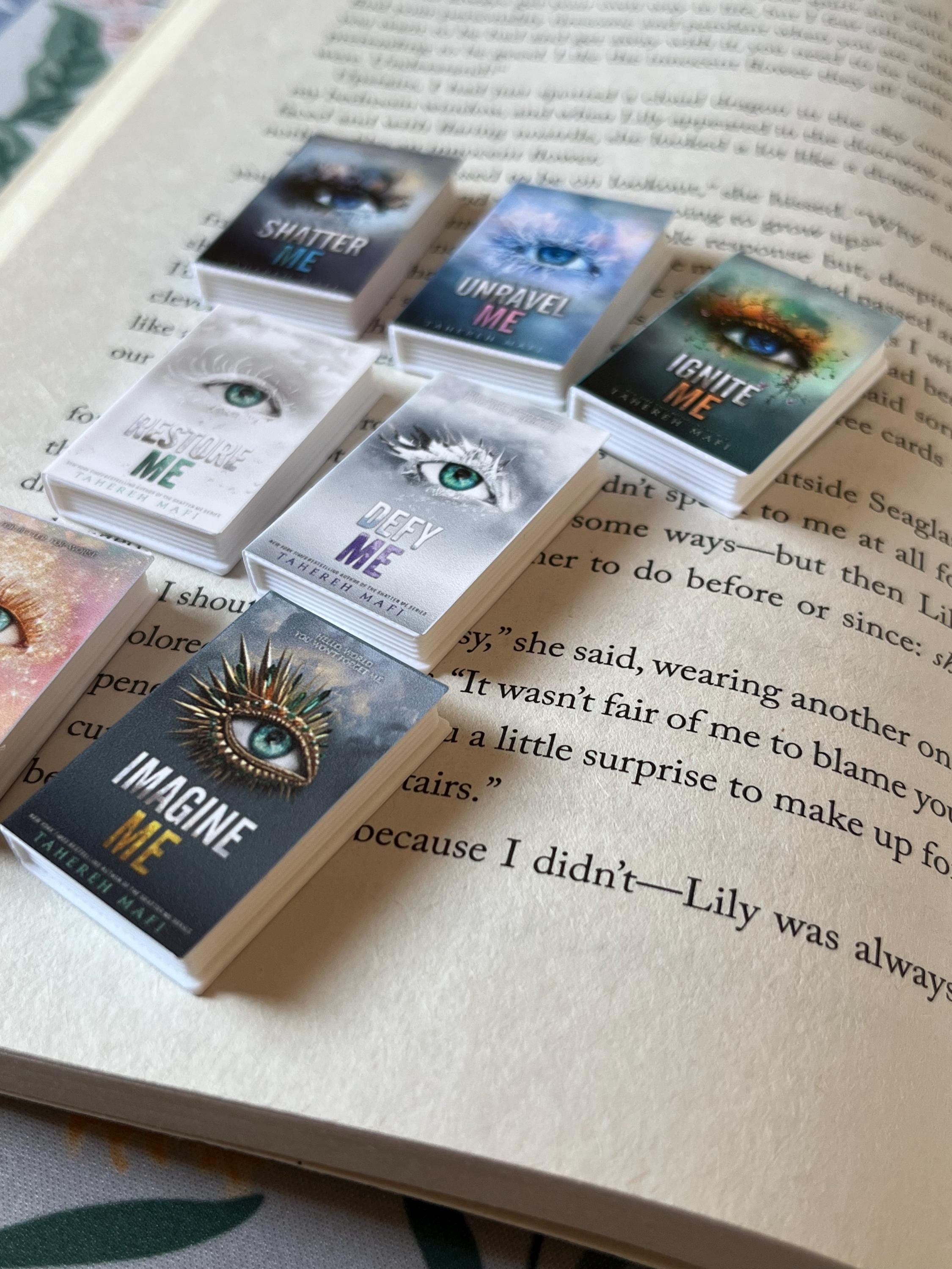 Mini Magnet Shatter Me Books (set of 7 mini books)