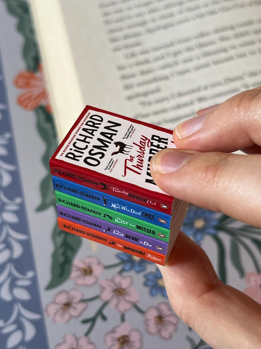 Mini Magnet Thursday Murder Club Books (set of 5 mini books)