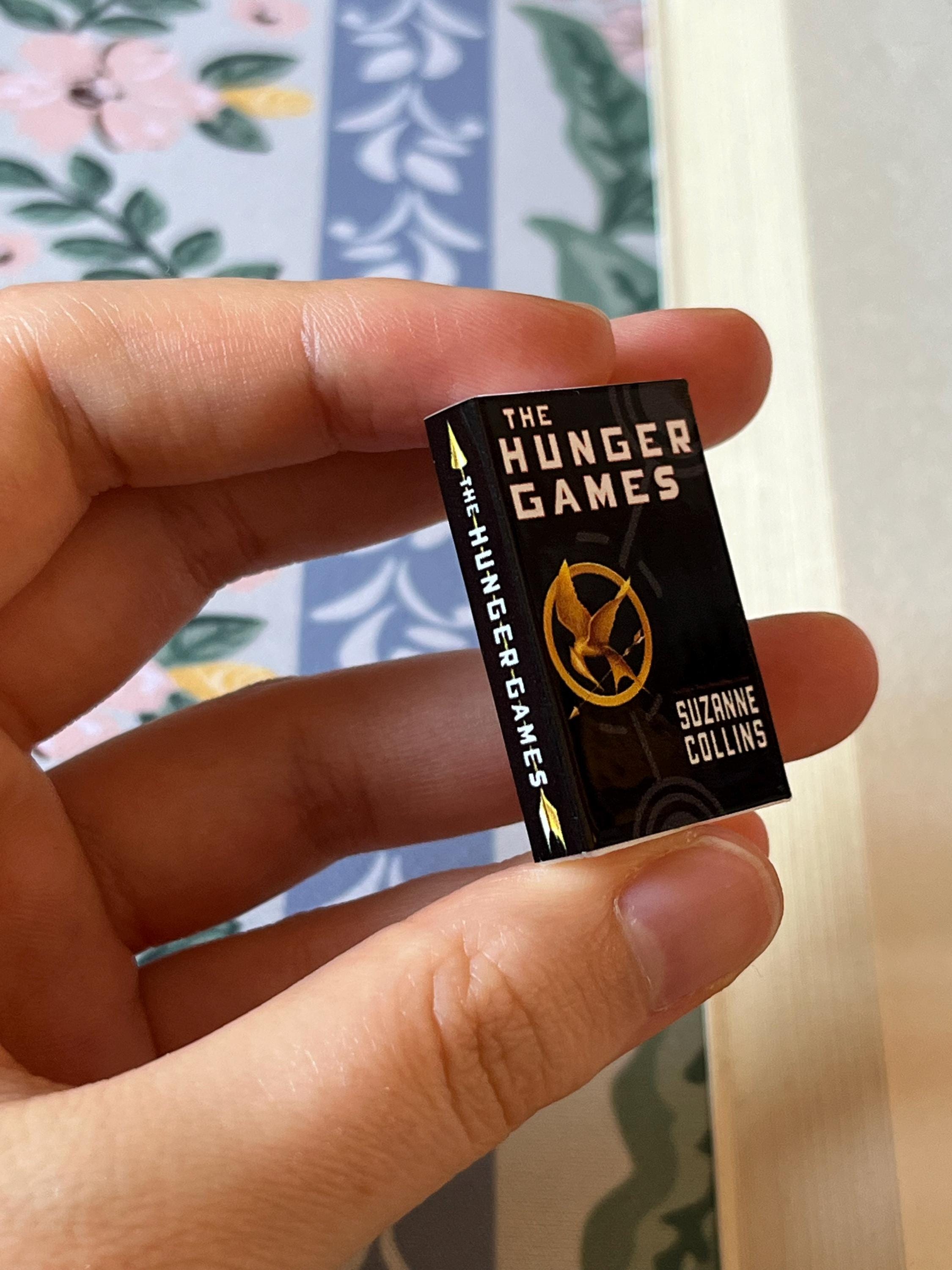 Mini Magnet Hunger Games Books (set of 5 mini books)