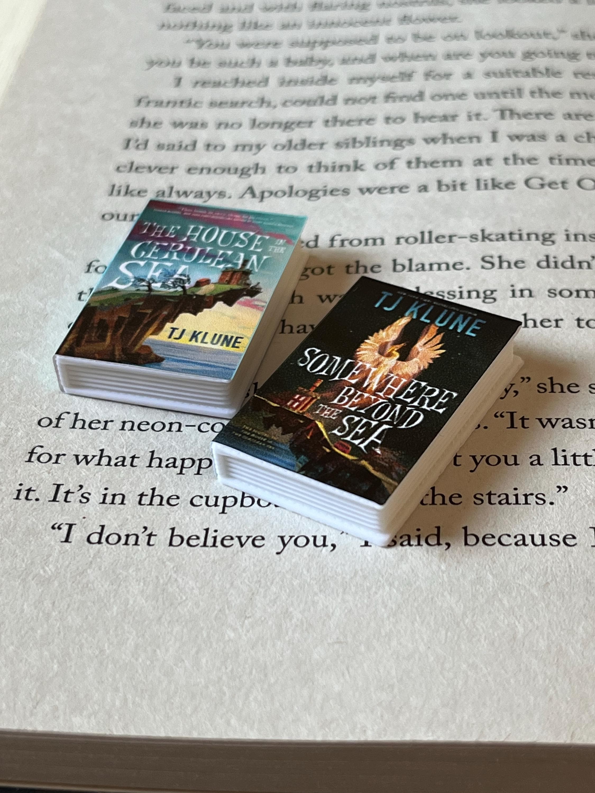 Mini Magnet The House in the Cerulean Sea Books (set of 2 mini books)