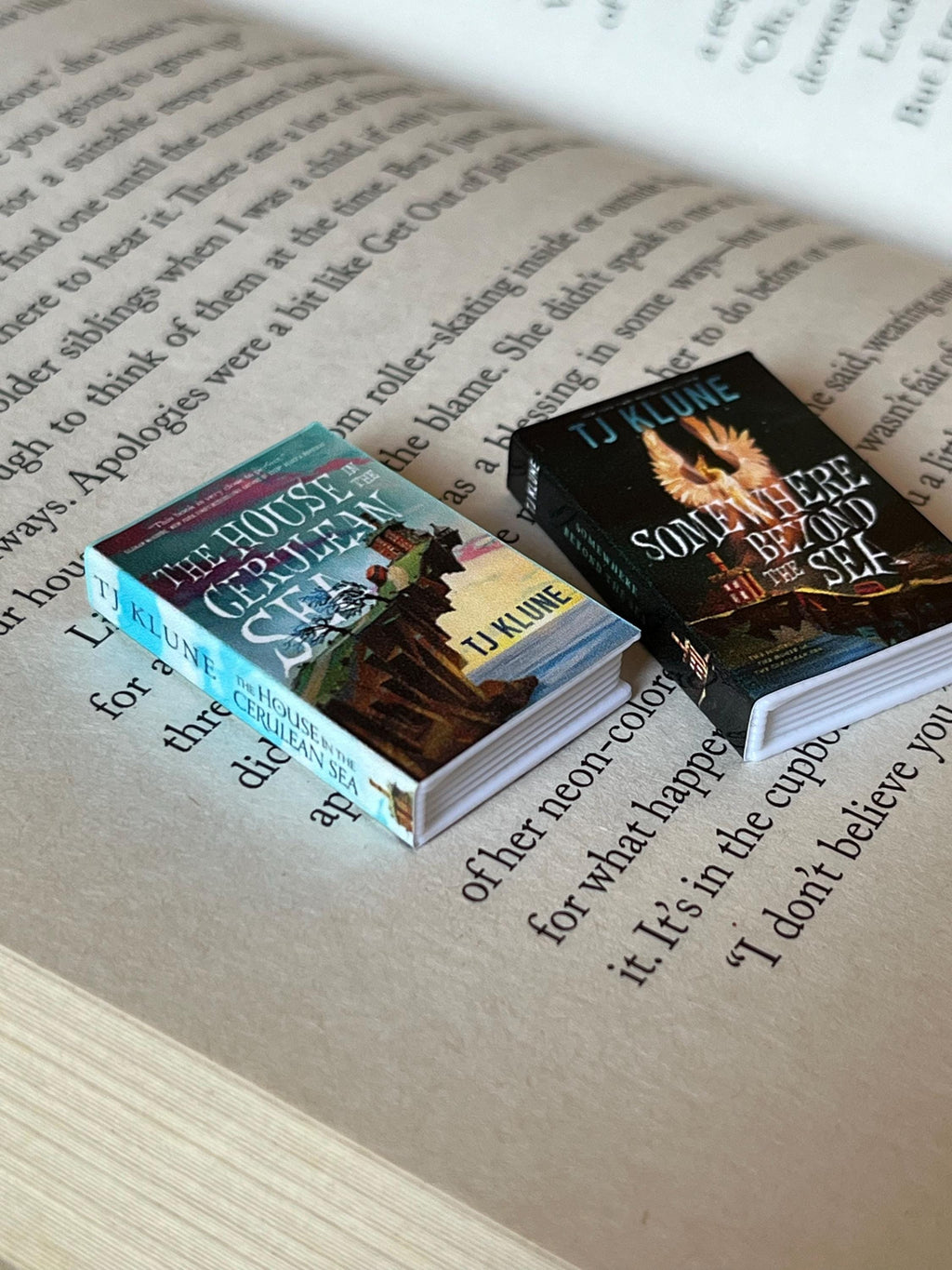 Mini Magnet The House in the Cerulean Sea Books (set of 2 mini books)