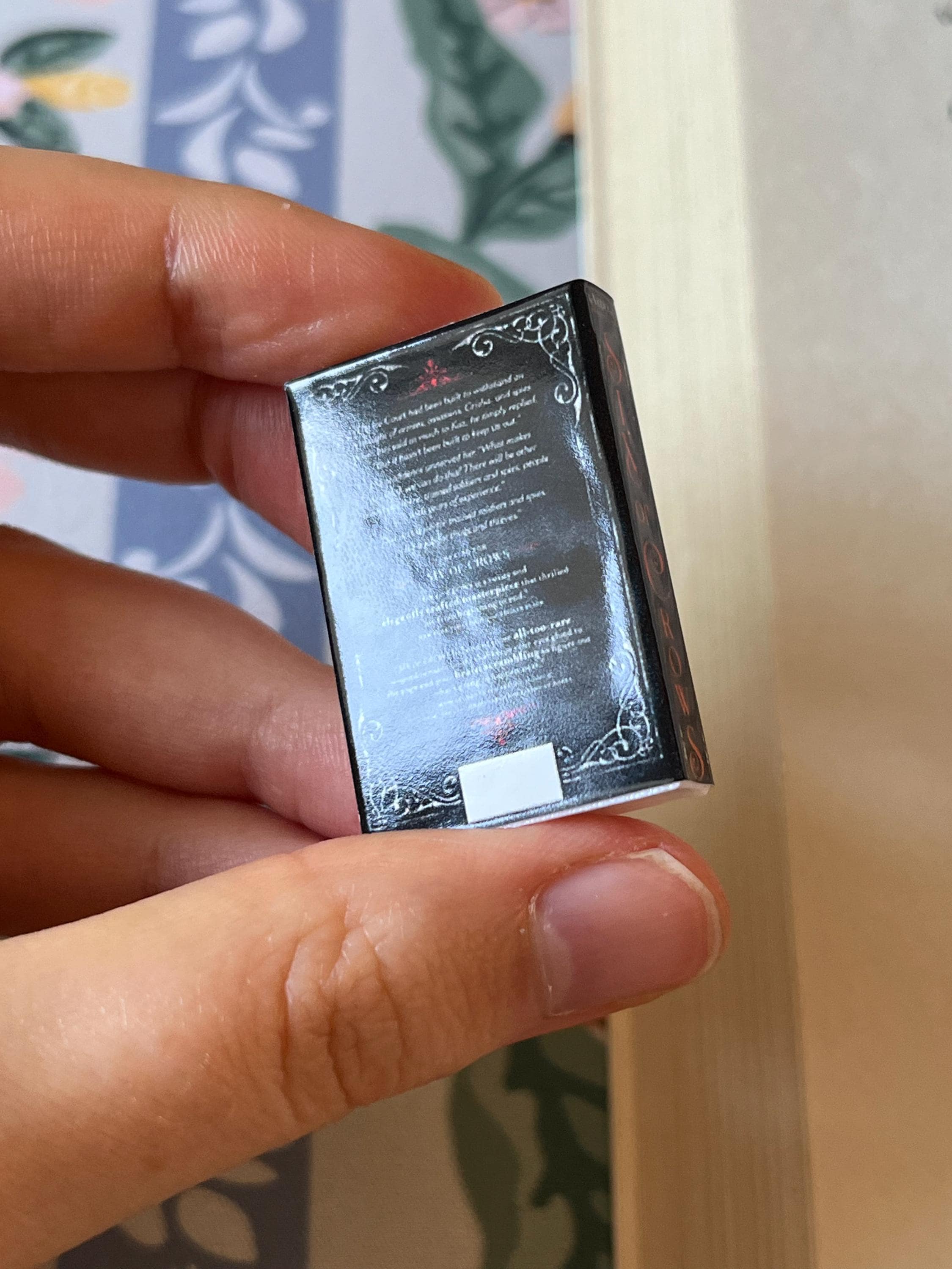 Mini Magnet Six of Crows Books (set of 2 mini books)