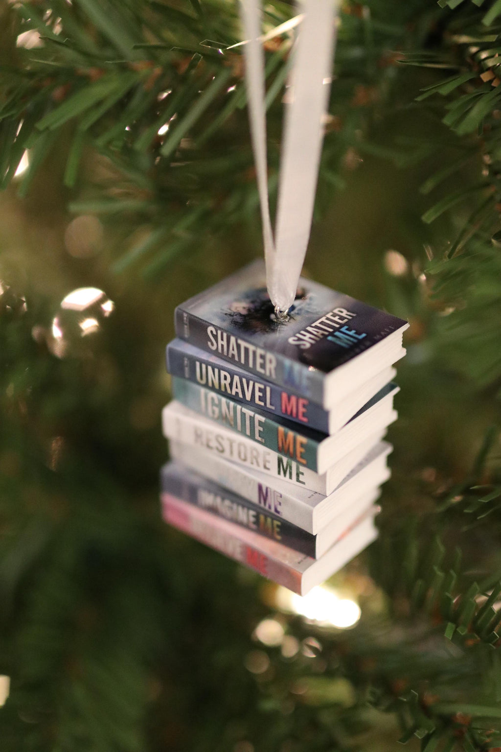 Shatter Me Mini Book Ornament