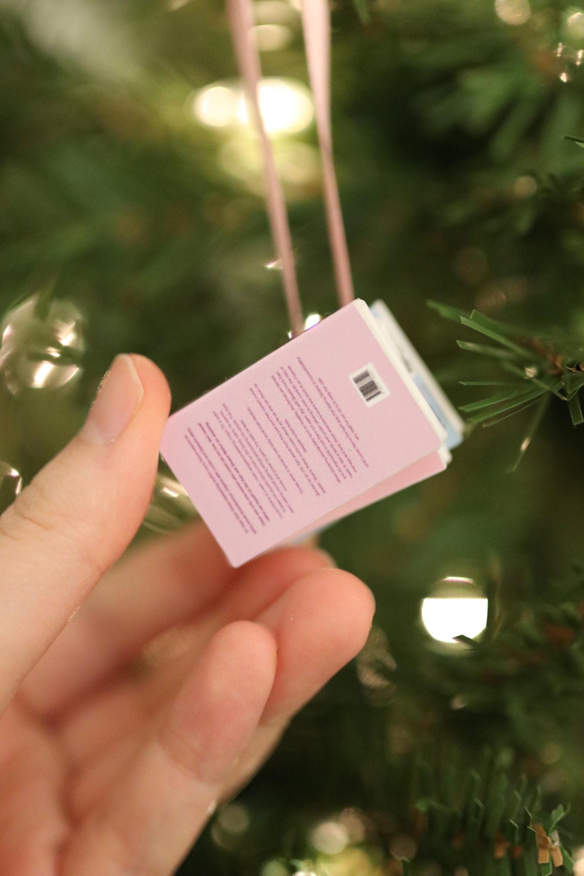 Knockemout Mini Book Ornament