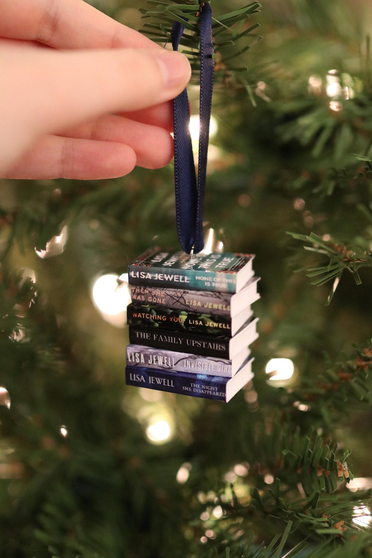 Lisa Jewell Mini Book Ornament