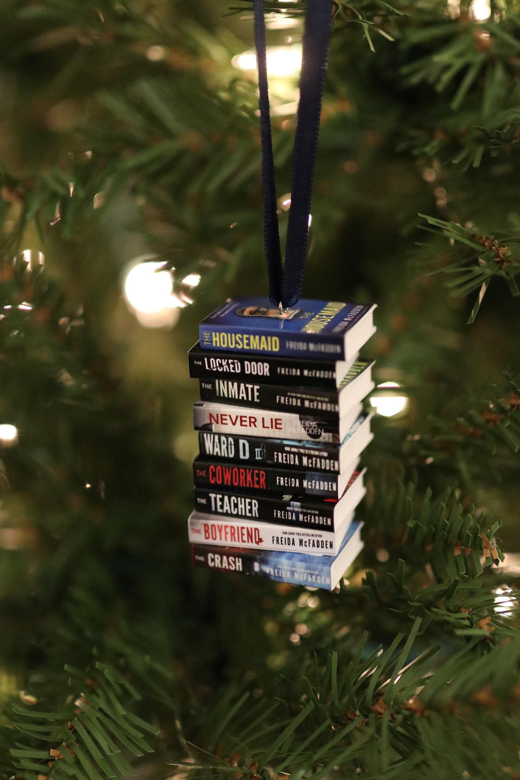 Freida McFadden Mini Book Ornament